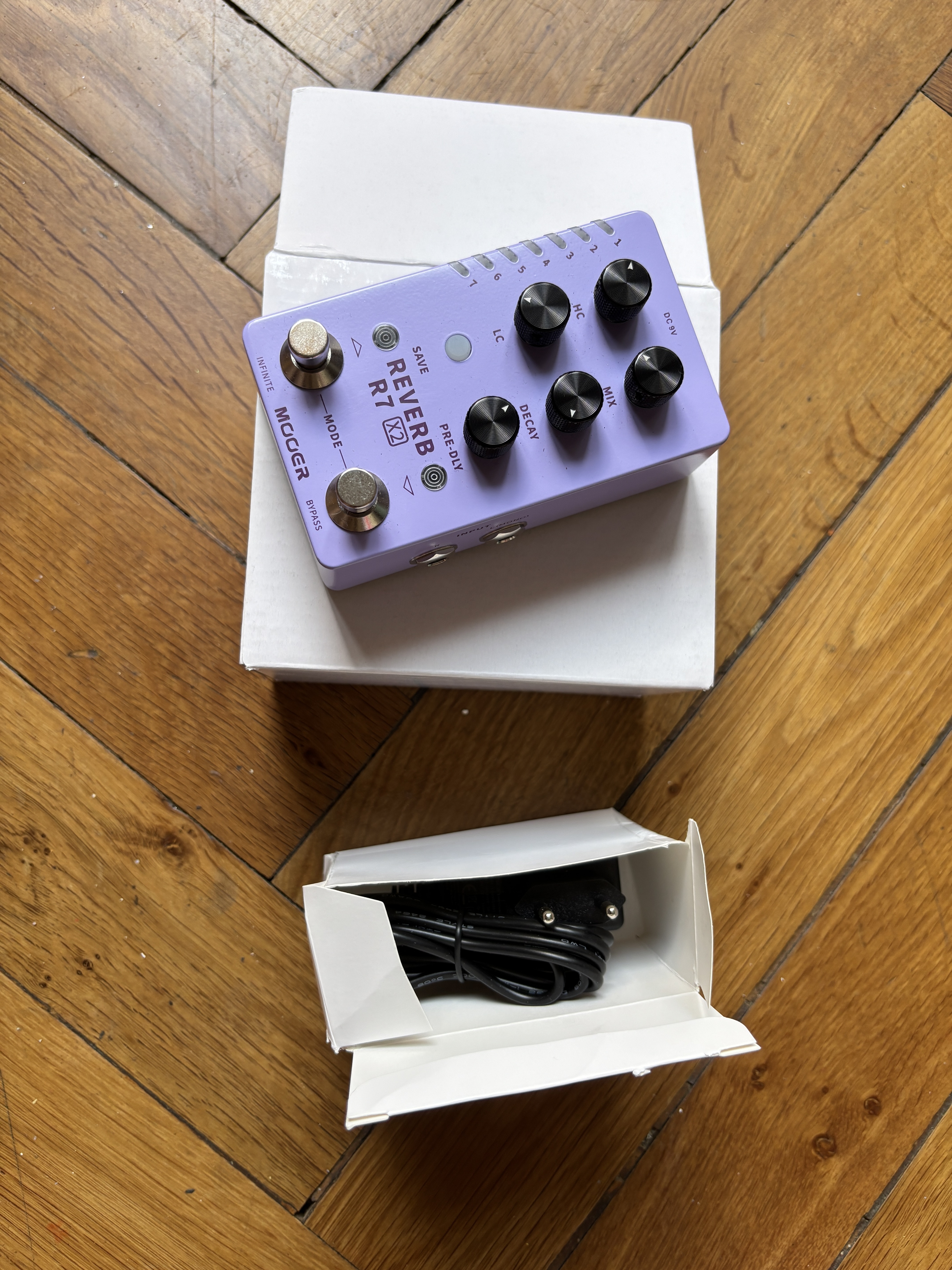 Reverb Mooer r7 x2 quasi neuve