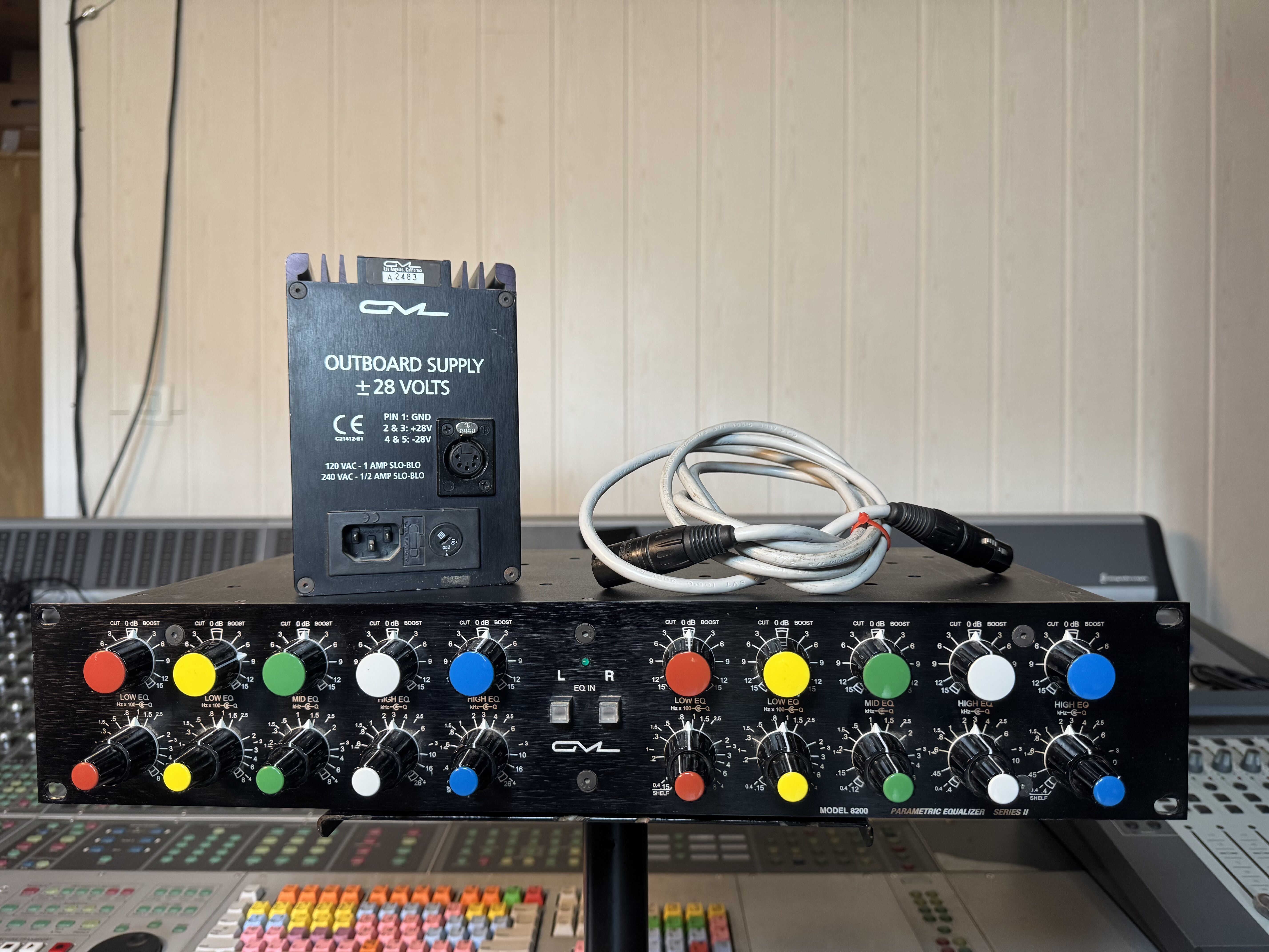 GML 8200 – Égaliseur paramétrique stéréo – Alimentation GML 8355 incluse