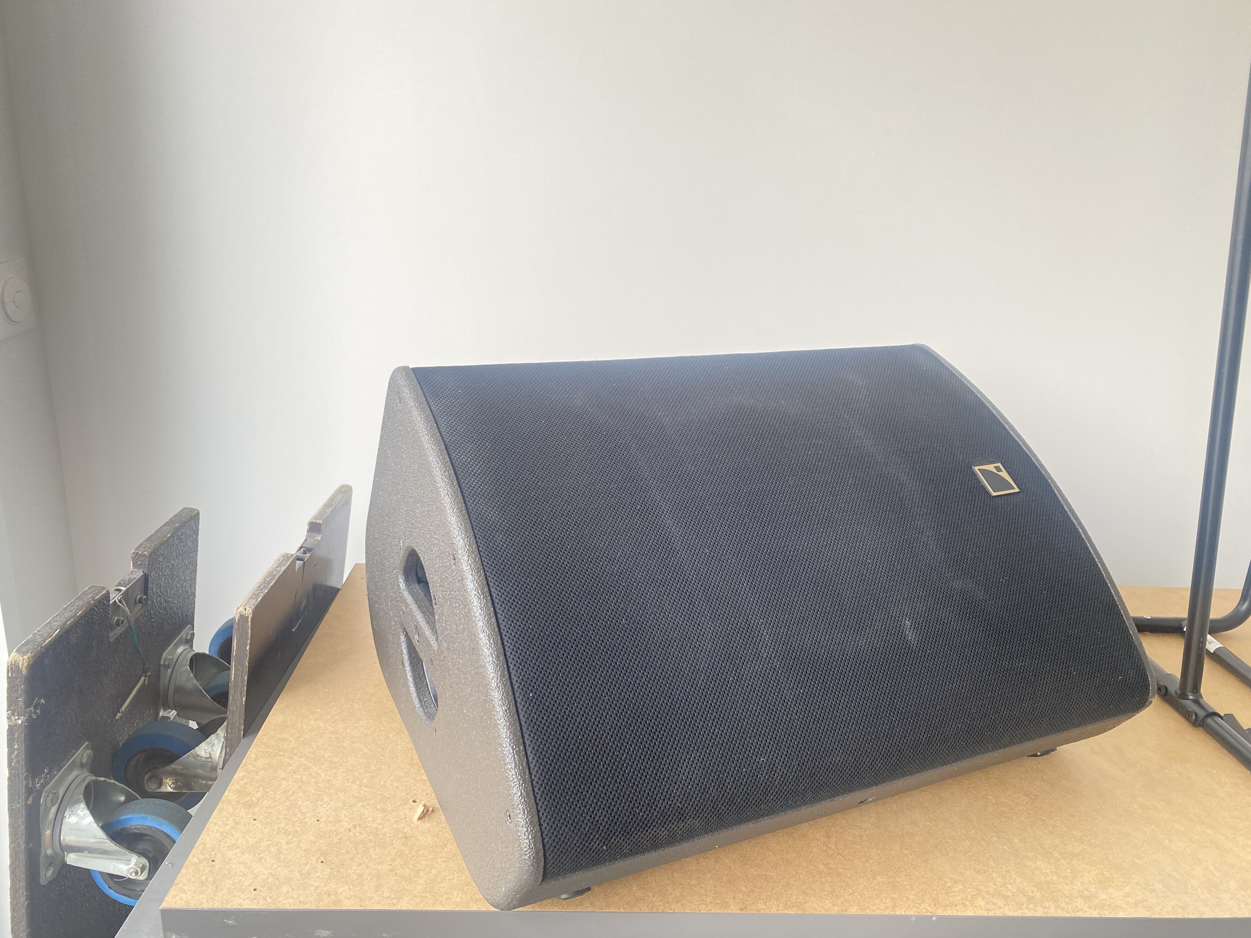 X15 Hiq L-acoustics