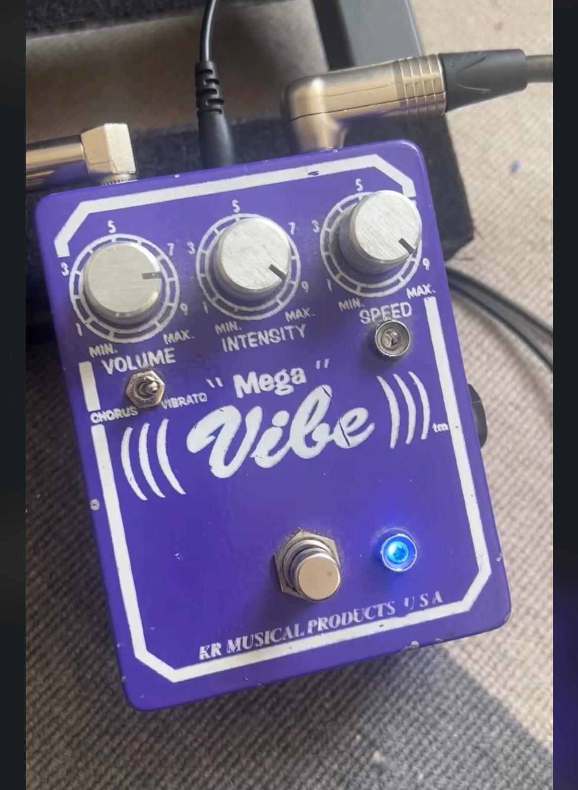 Mega Vibe KR Musical (RARE) small box