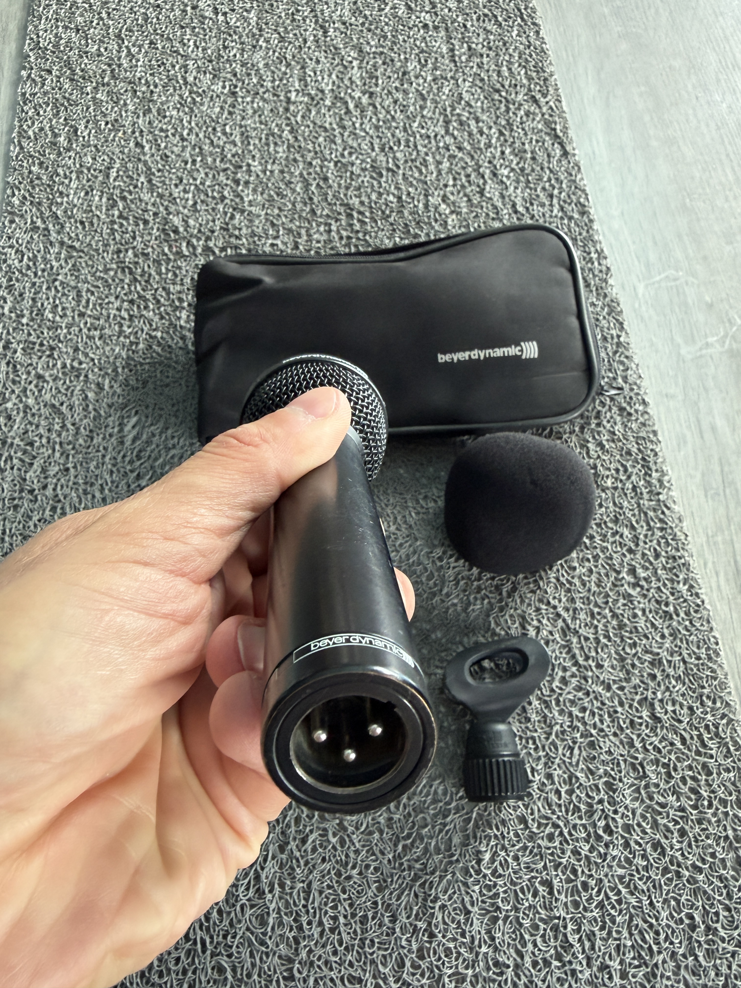 Beyerdynamic M 88 TG (49133)
