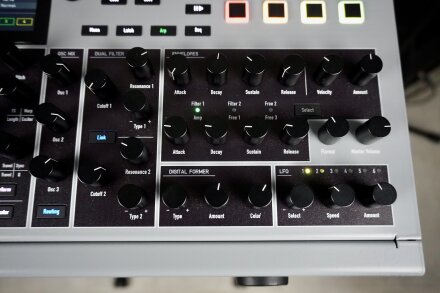 Iridium Dekstop MK2 2tof 10 FEnvLFO Iridium Dekstop MK2 2tof 10 FEnvLFO