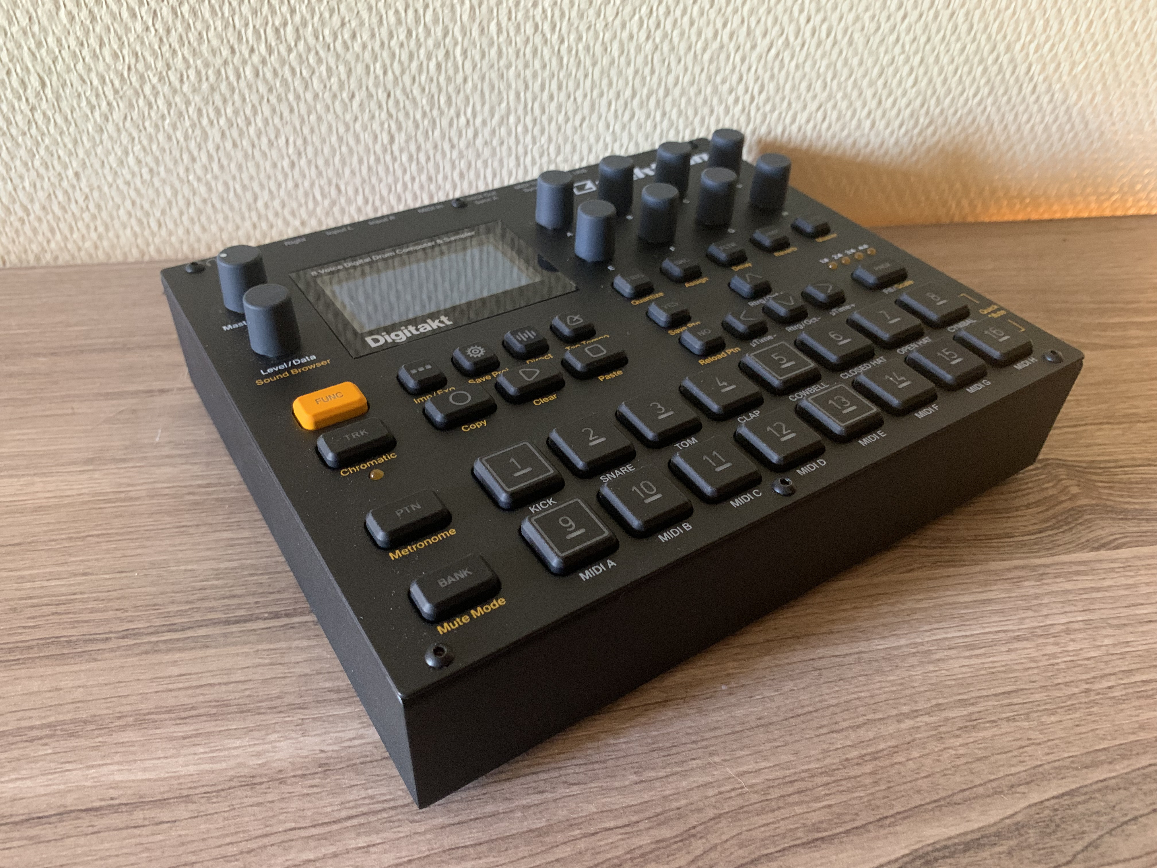 Elektron Digitakt (2140)