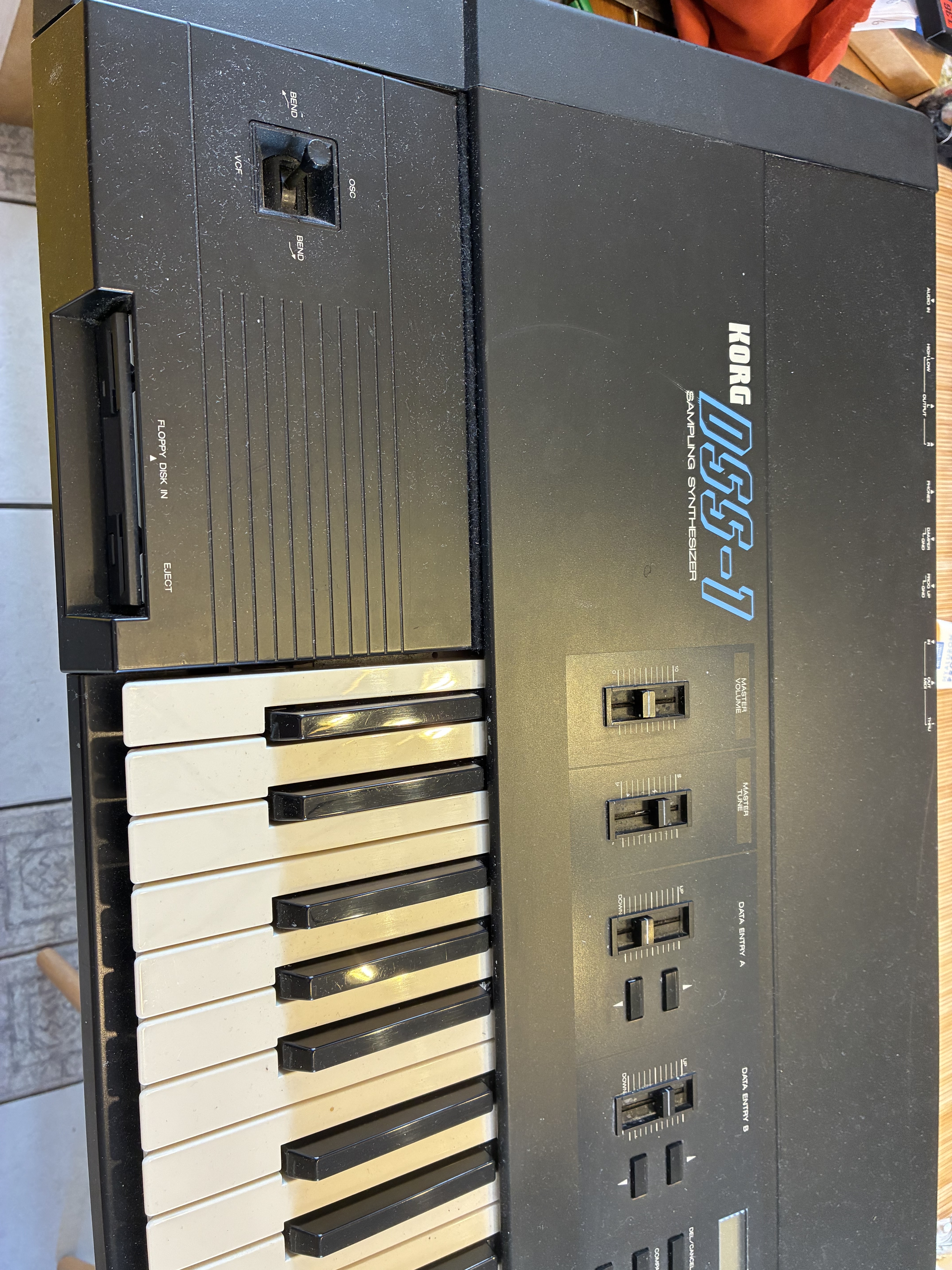 Korg DSS 1