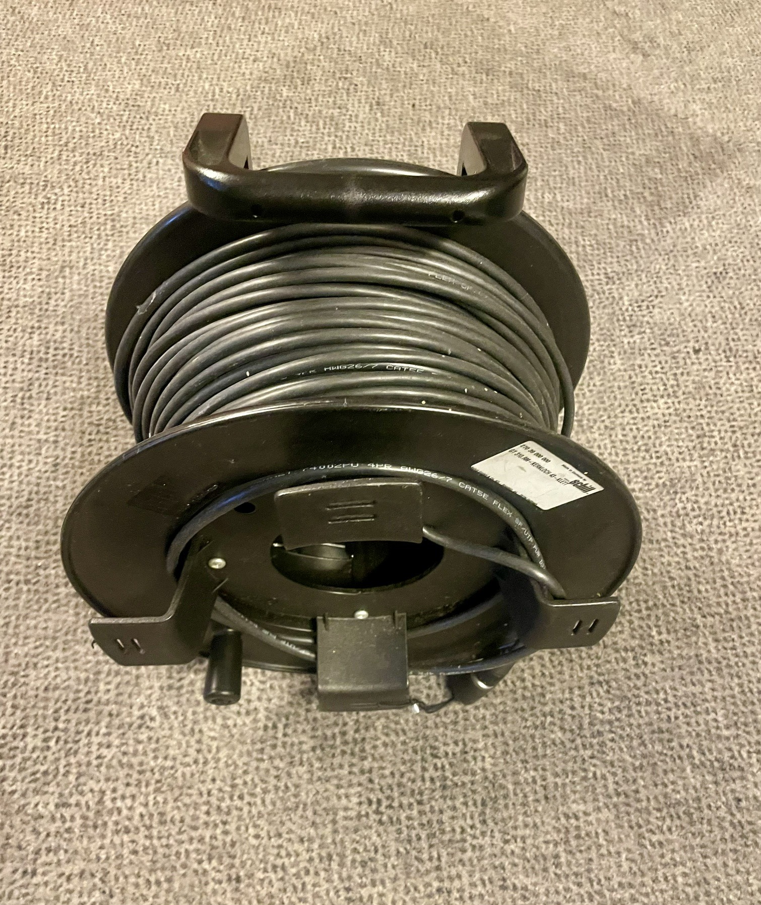 RJ45 enrouleur 50m pro et divers cable résauea audio numérique pro