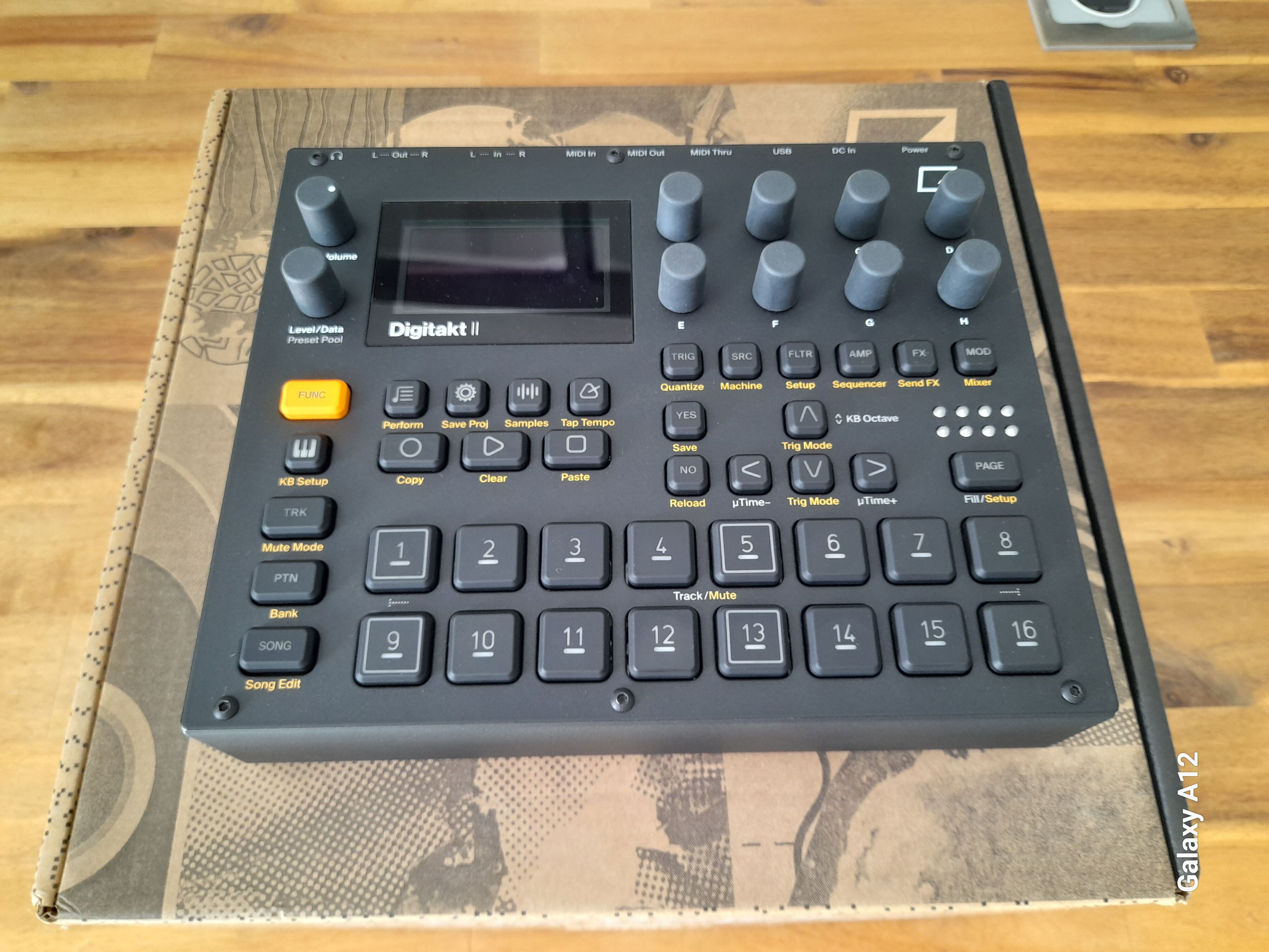 Elektron Digitakt II état neuf