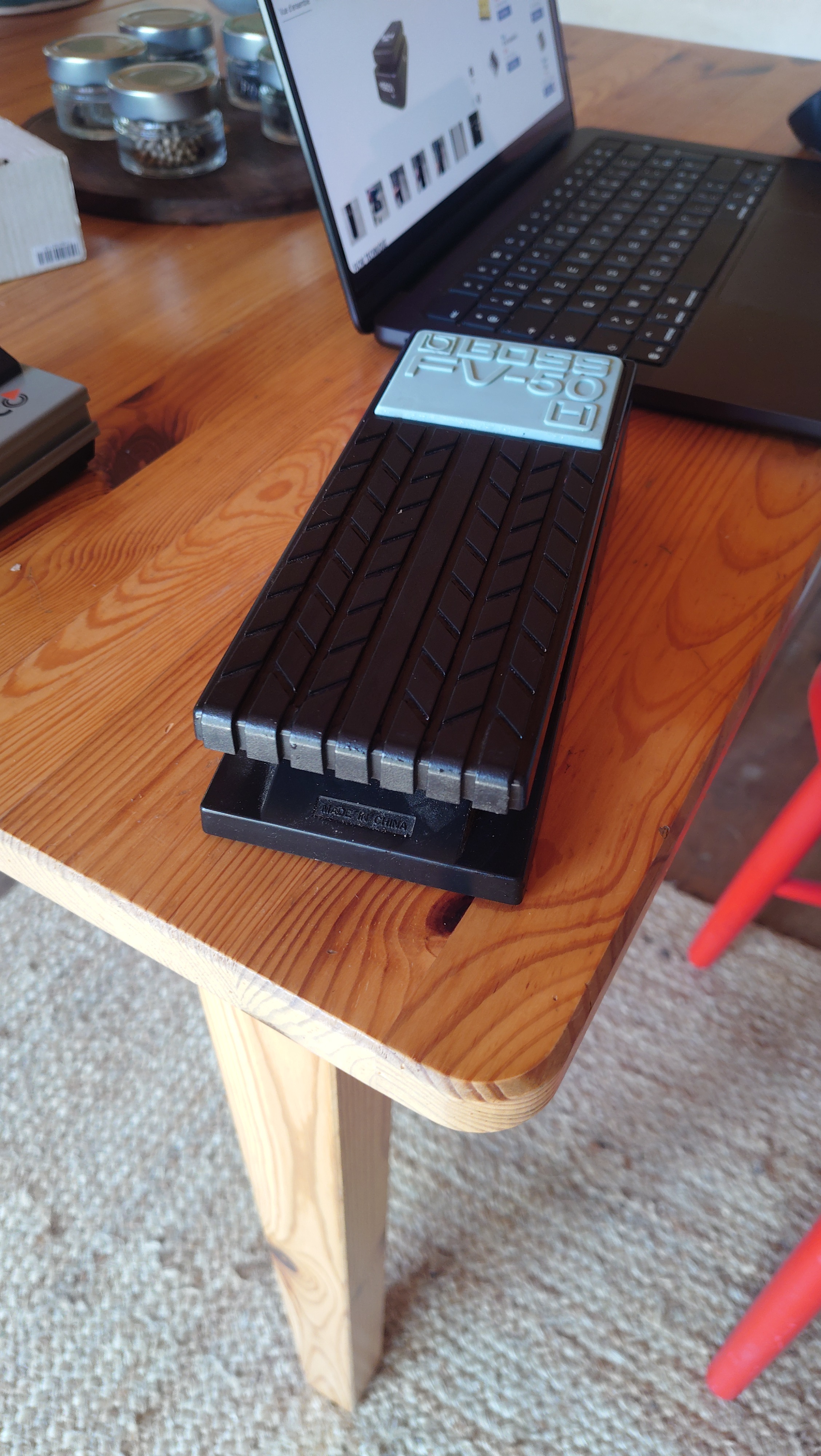 Boss FV-50H Volume Pedal (84247)