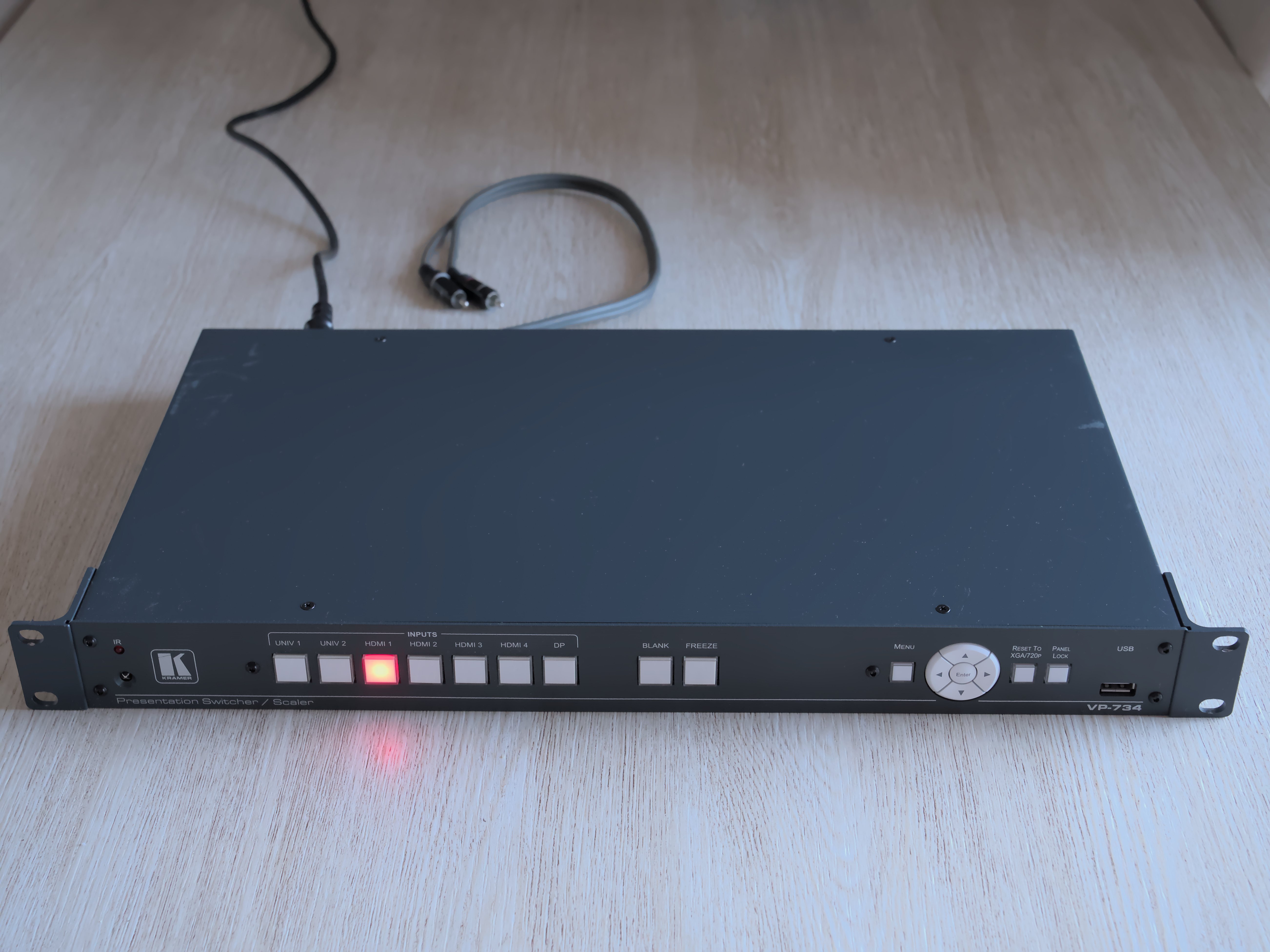 Kramer VP-734 (Sélecteur / mélangeur de présentation 4K UHD)