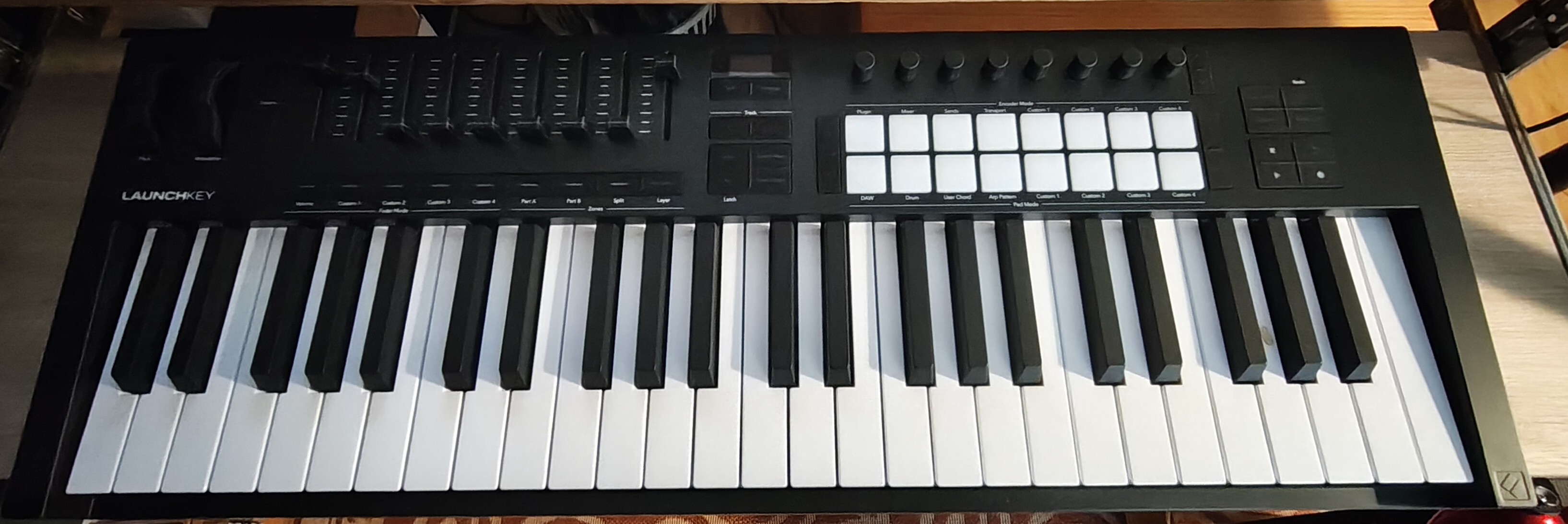 Novation Launchkey 49 MK4 (55169)