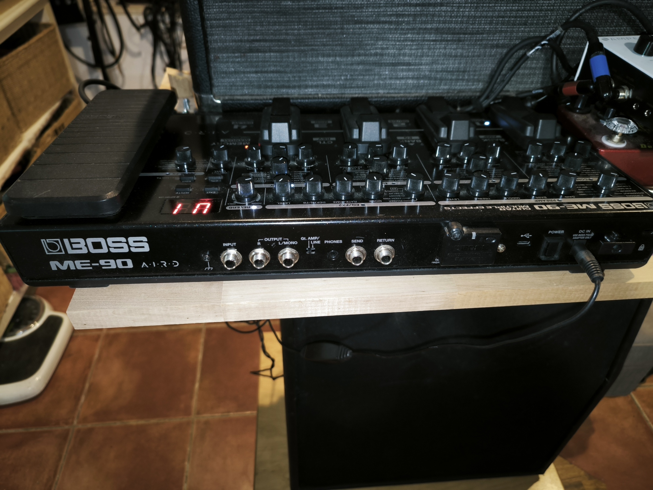 Boss ME-90 Multiple Guitar Effects (28588)