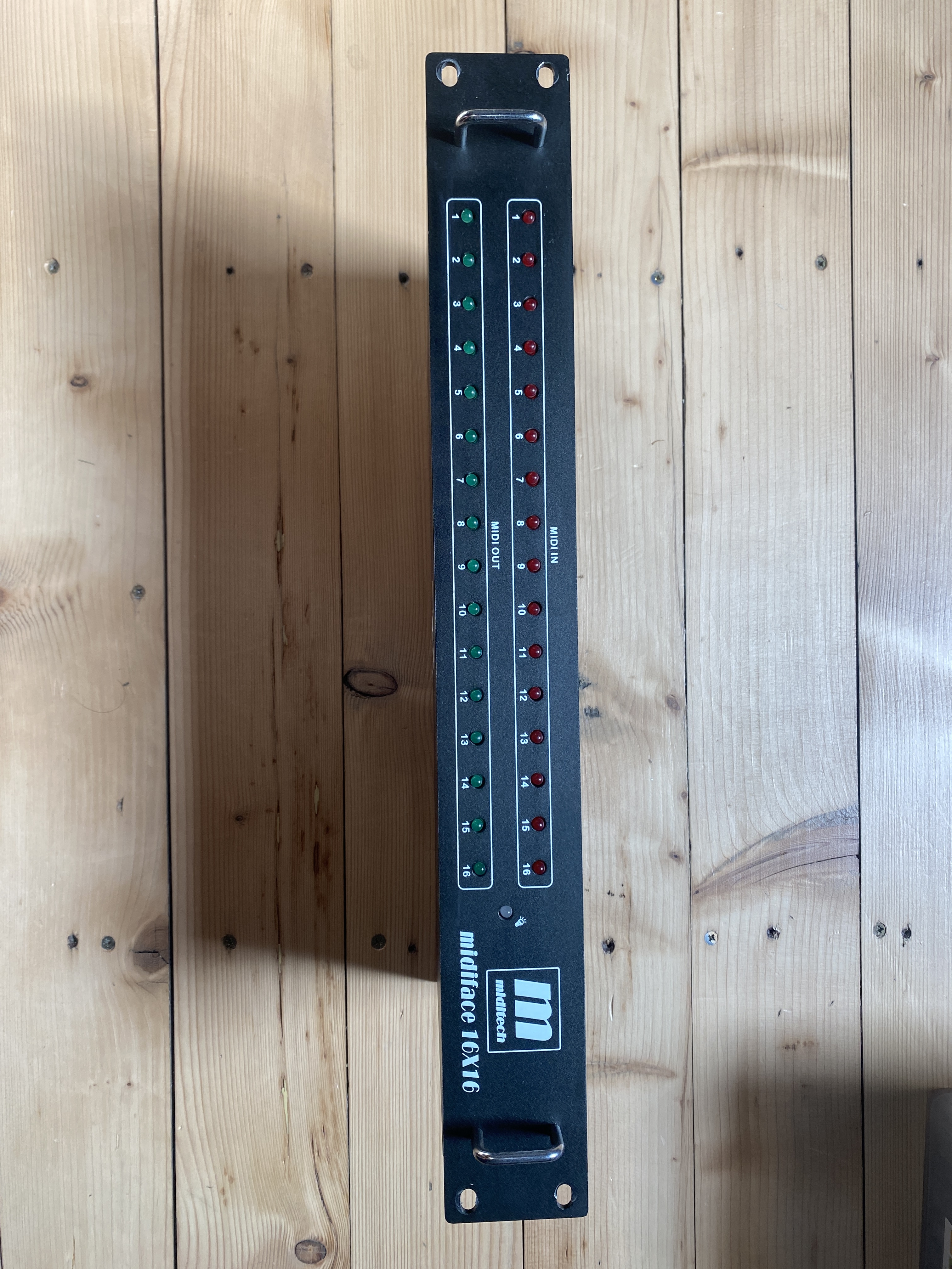 Midiface 16x16