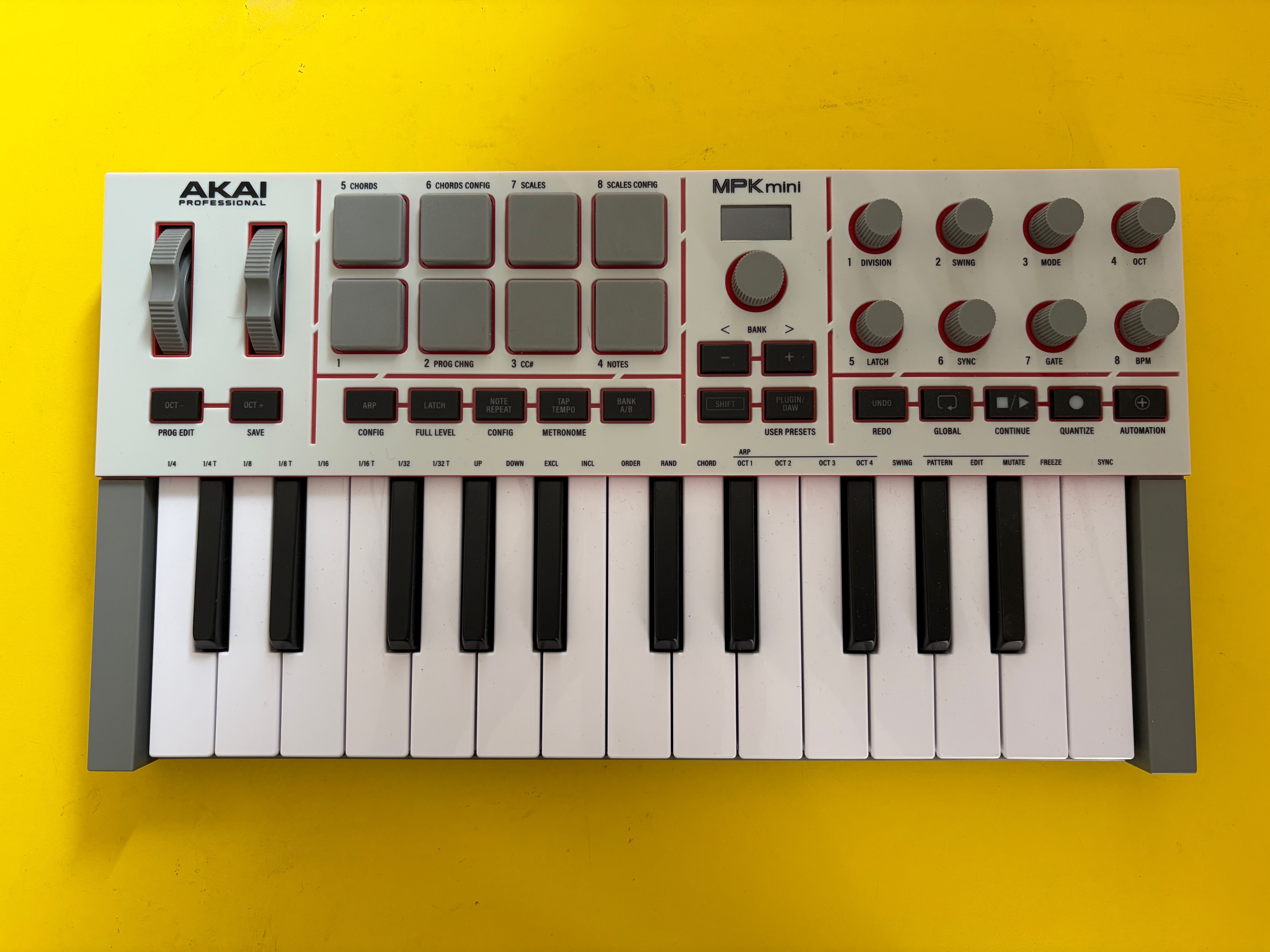 Akai Professional MPK Mini IV (94485)