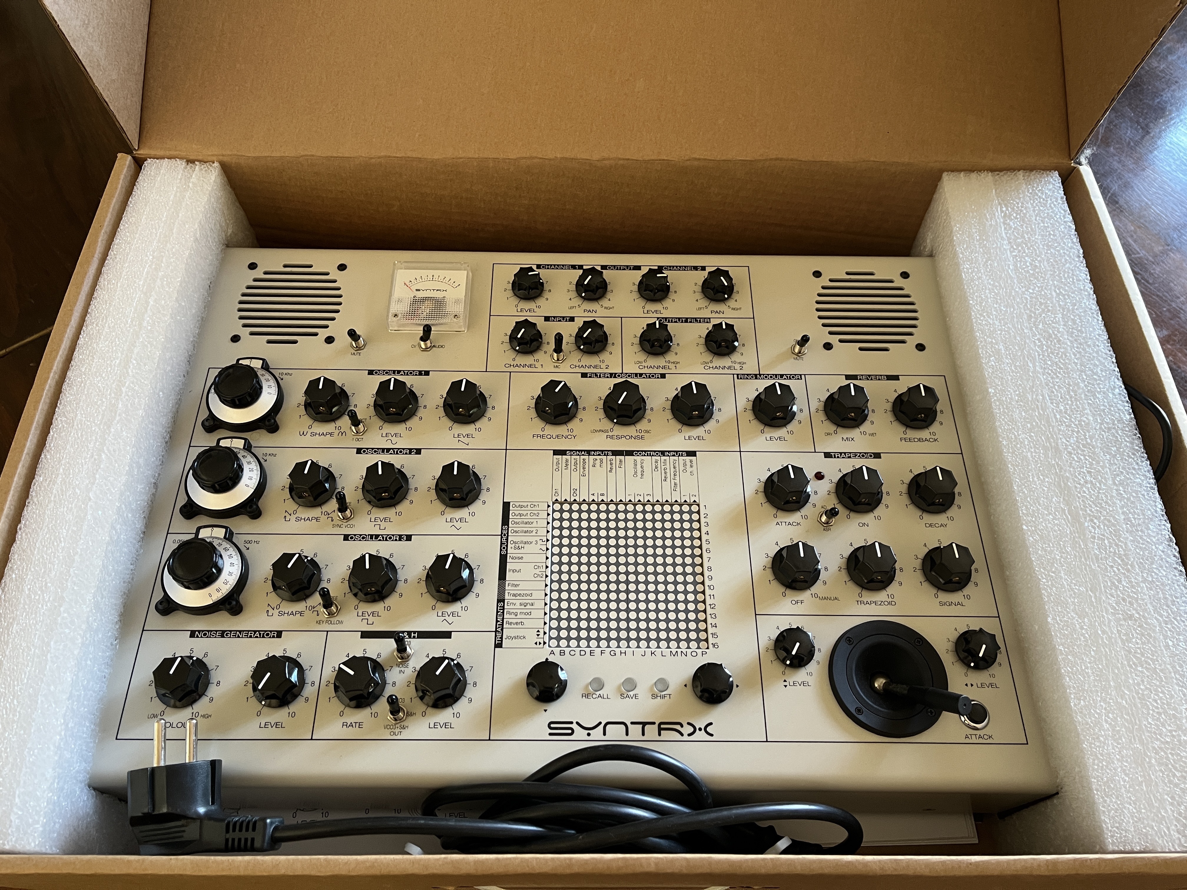 Erica Synths SYNTRX (25658)