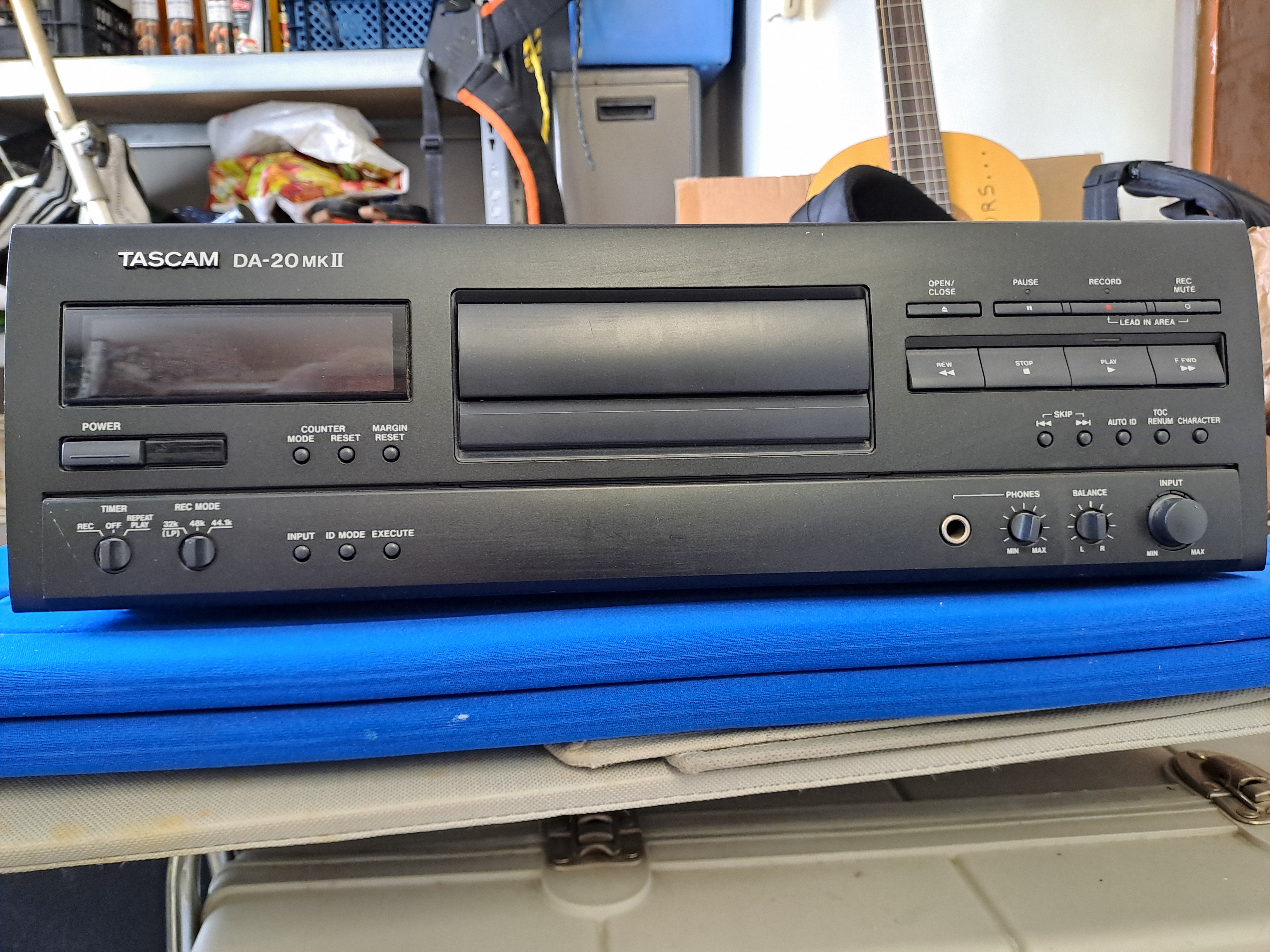 Vends lecteur enregistreur TASCAM DA 20MKII