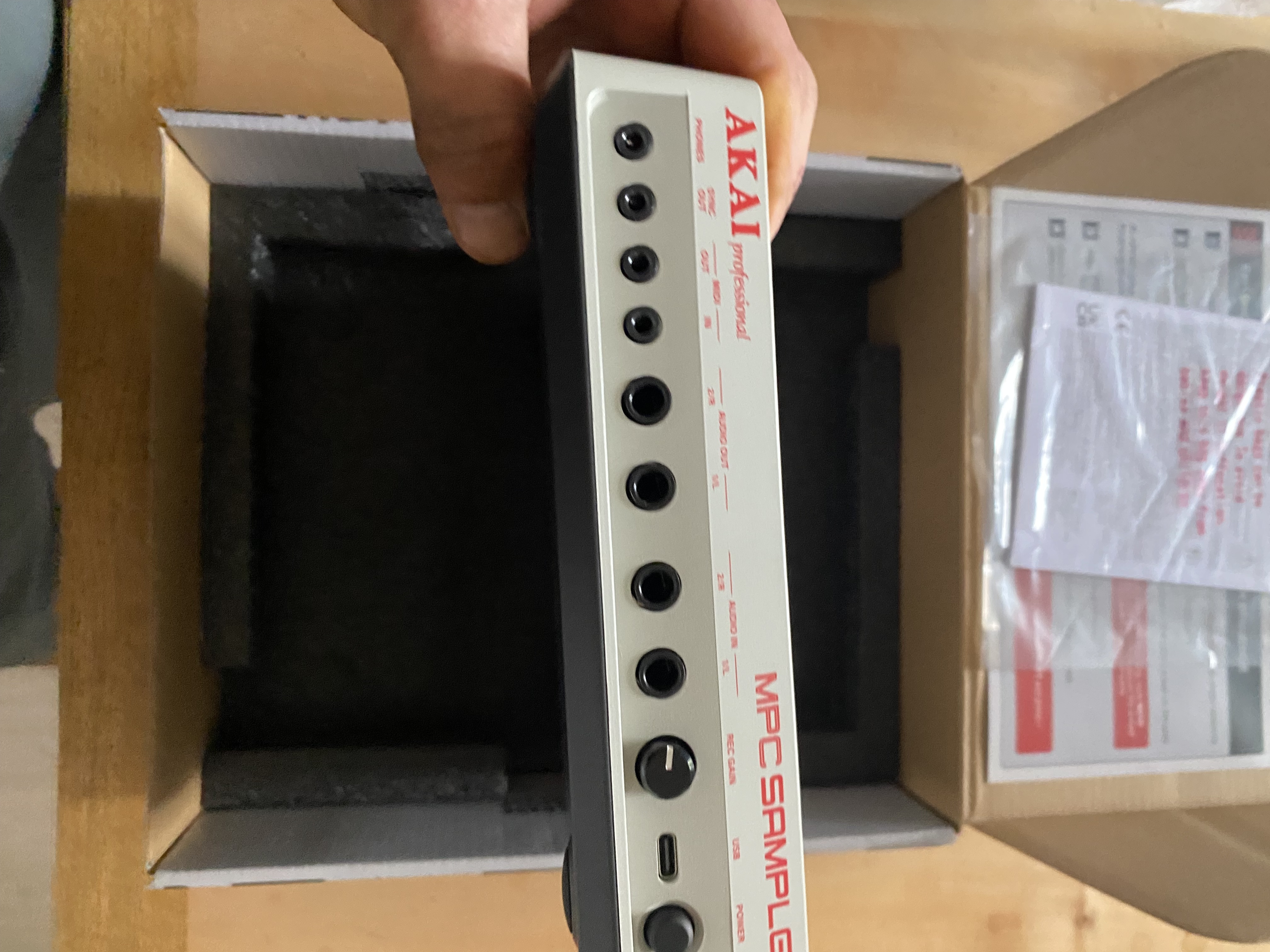 Akai Professional MPC Sample (31503)