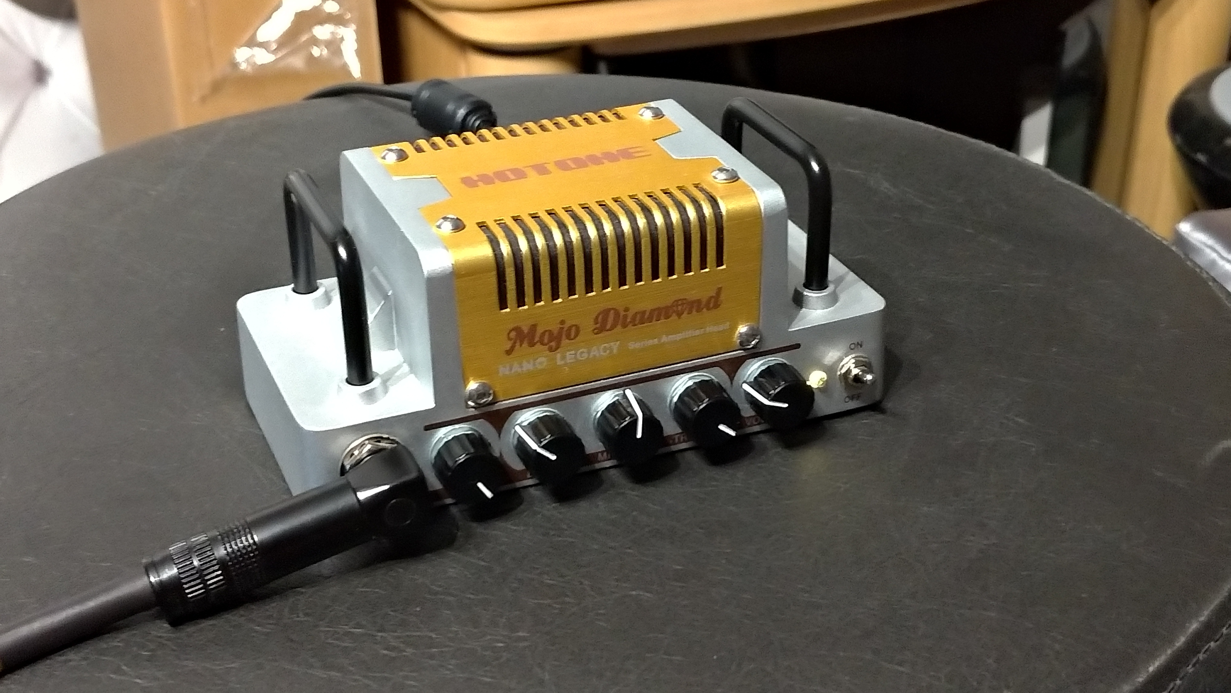 mojo diamond hotone tête d'ampli