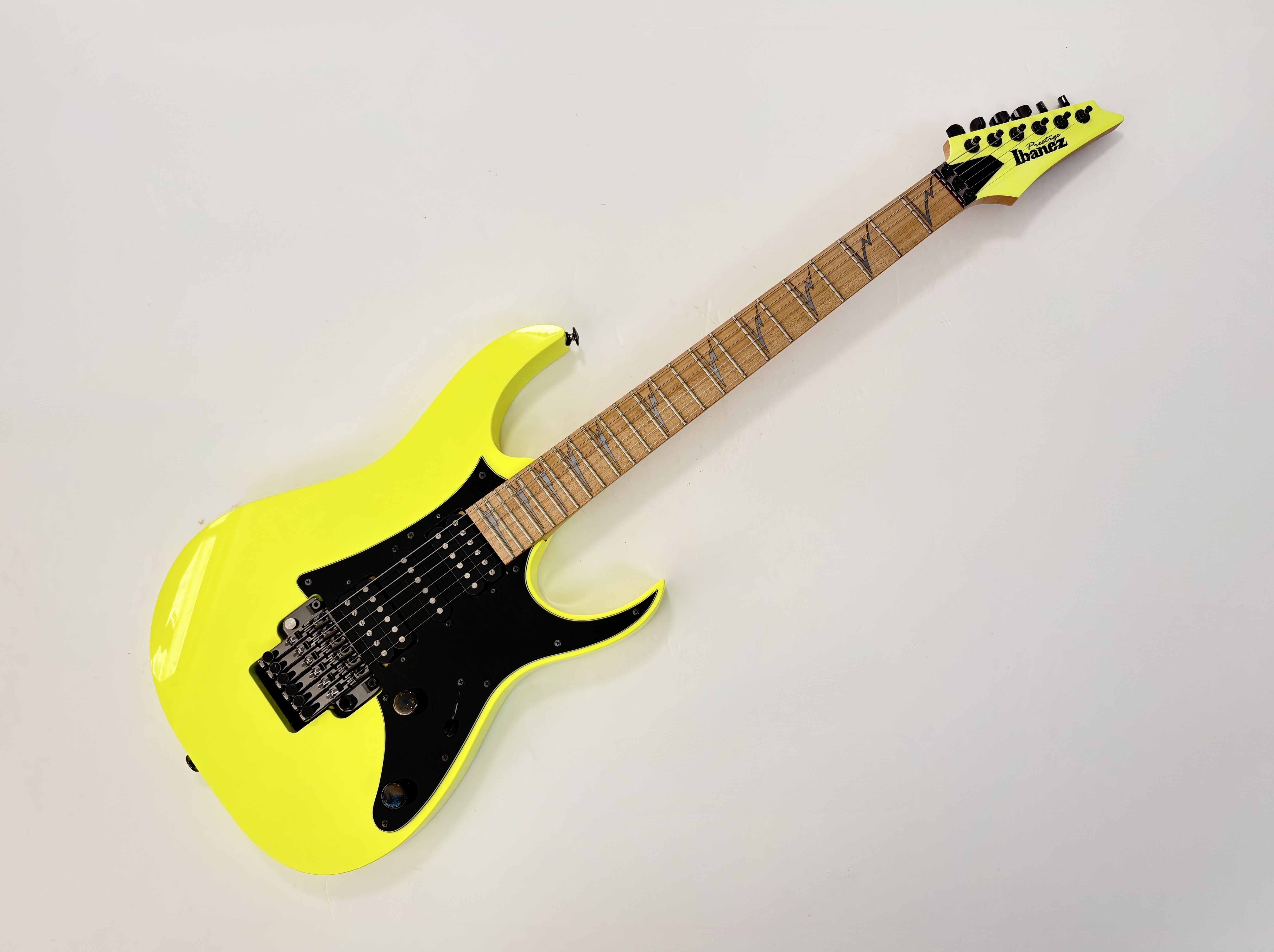 Ibanez RG3250MZ Prestige 2011 Desert Sun Yellow 