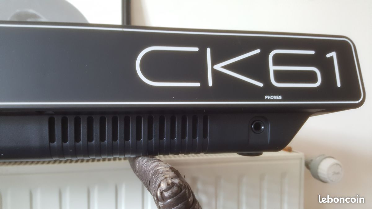 Yamaha CK61 (66346)