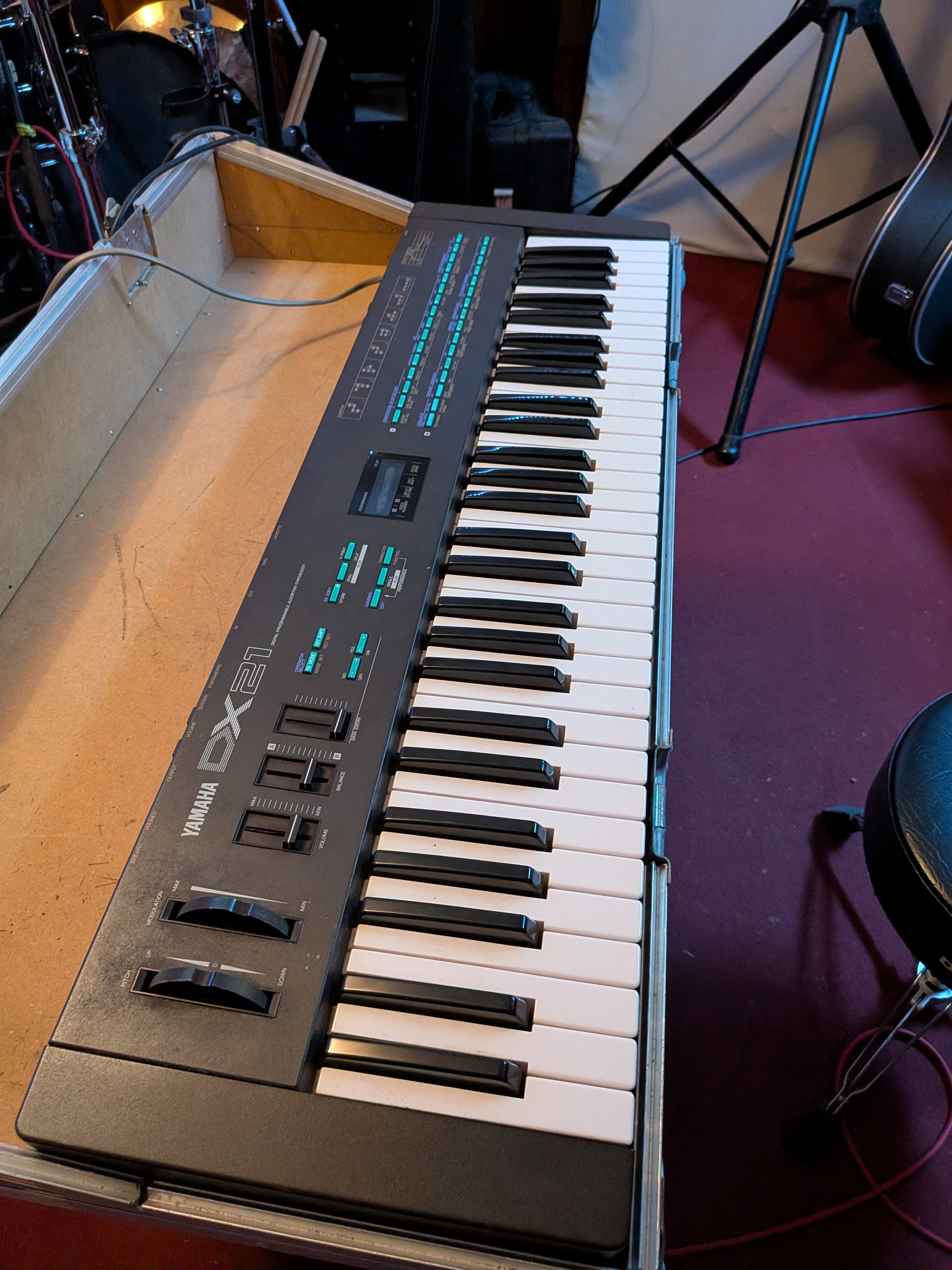 Vends Yamaha DX-21