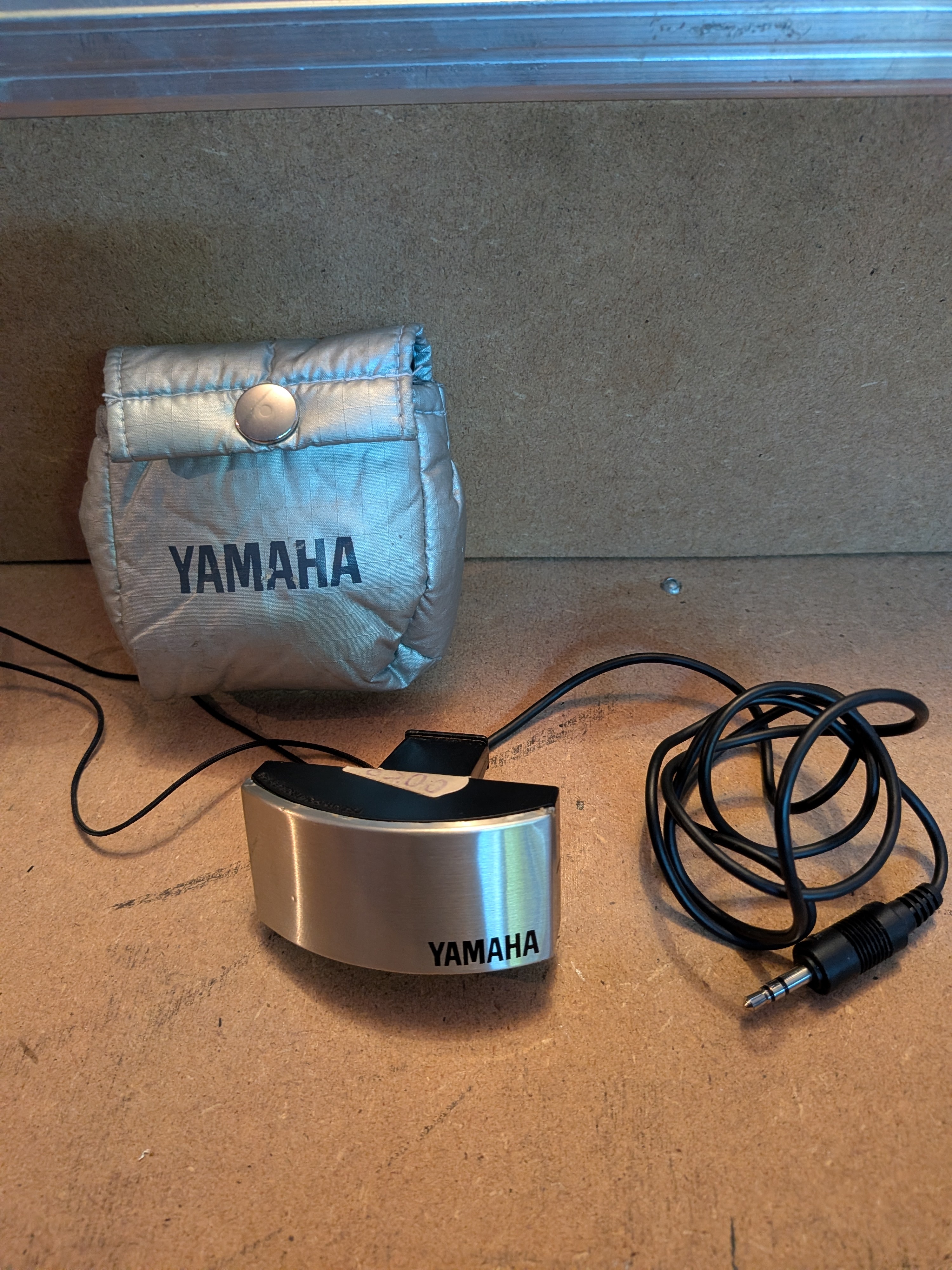 Vends Yamaha Breath Controller 