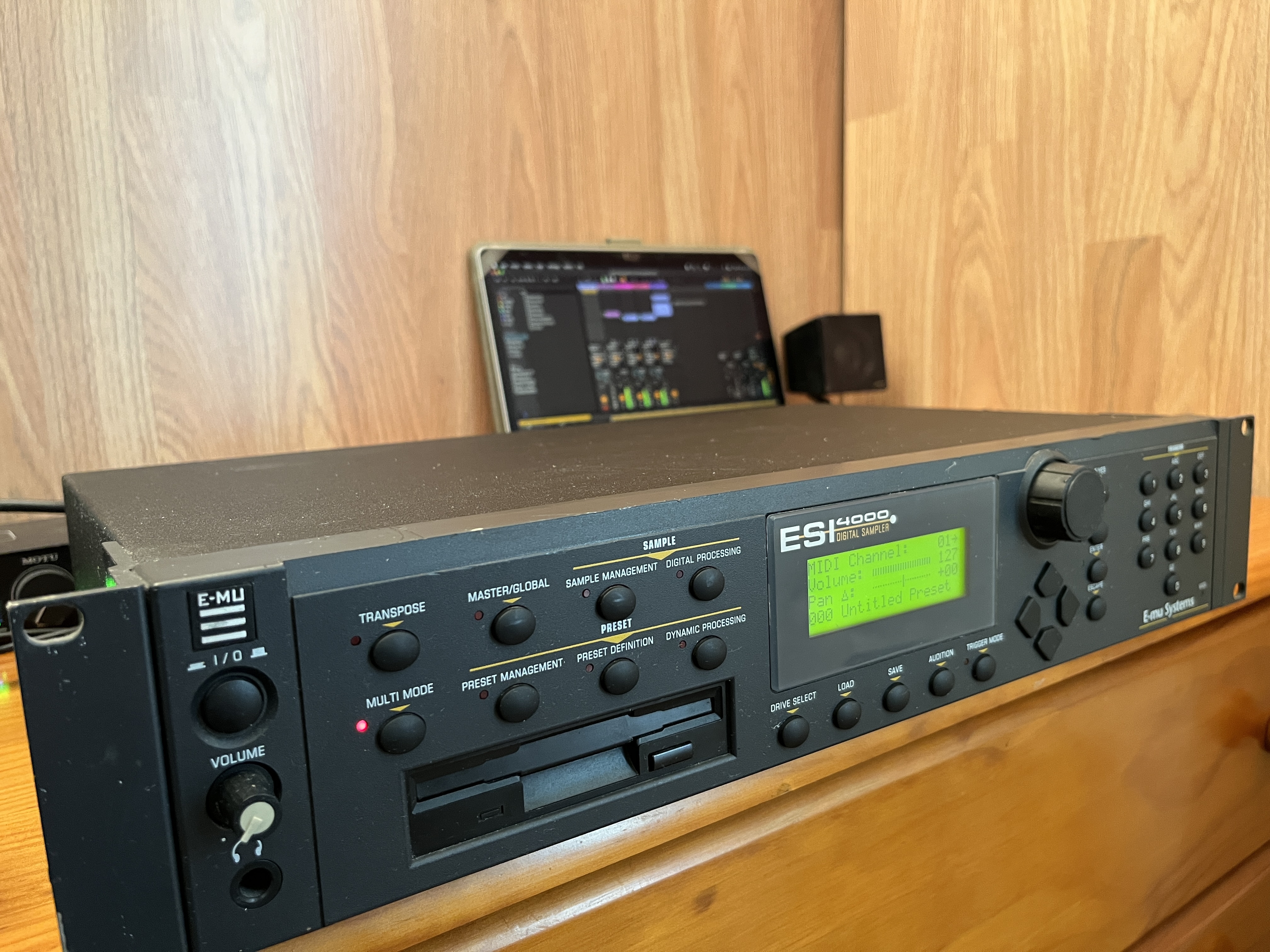 E-MU ESI4000 (60228)