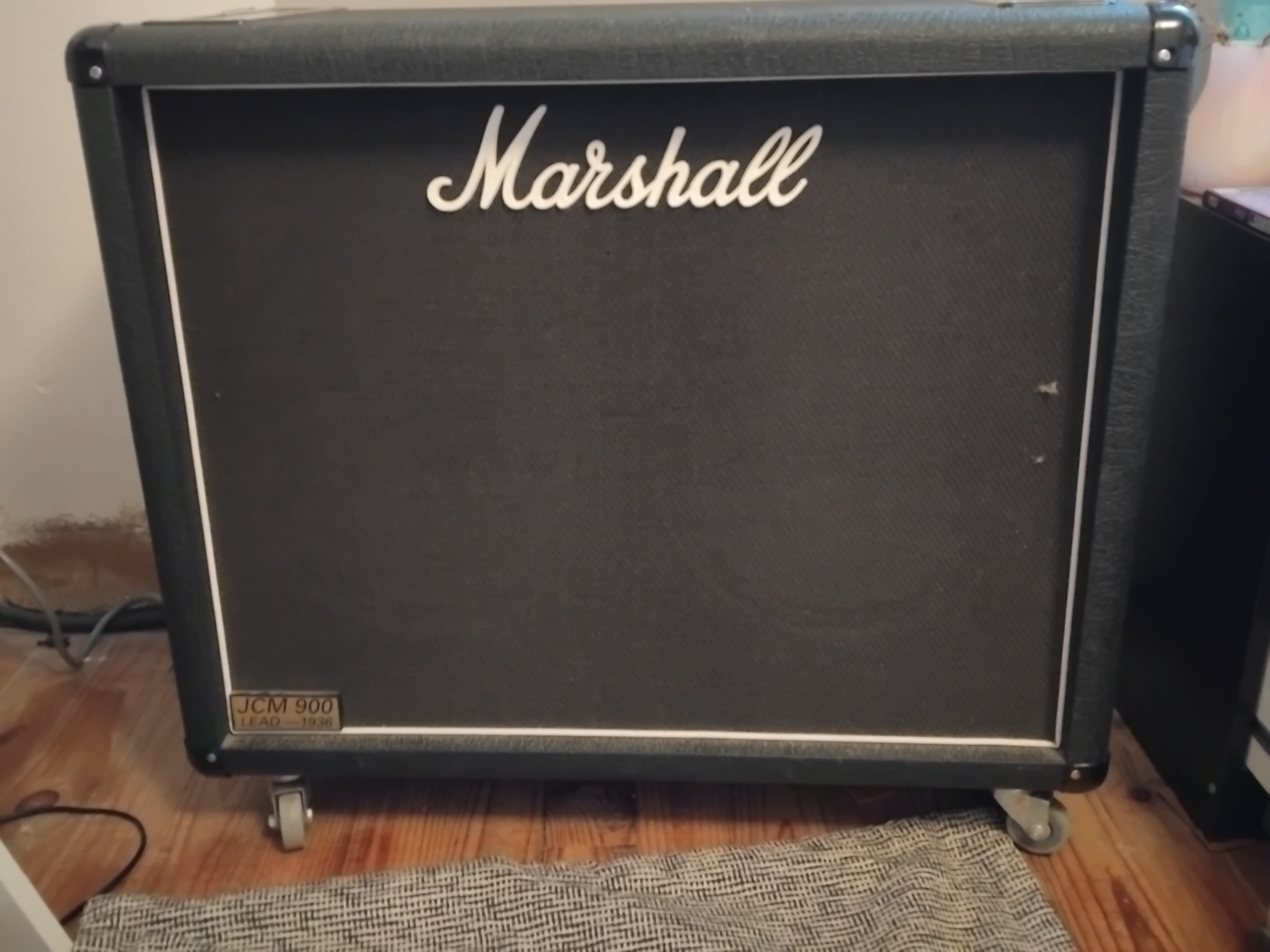 Baffle Marshall JCM 900 lead 1936