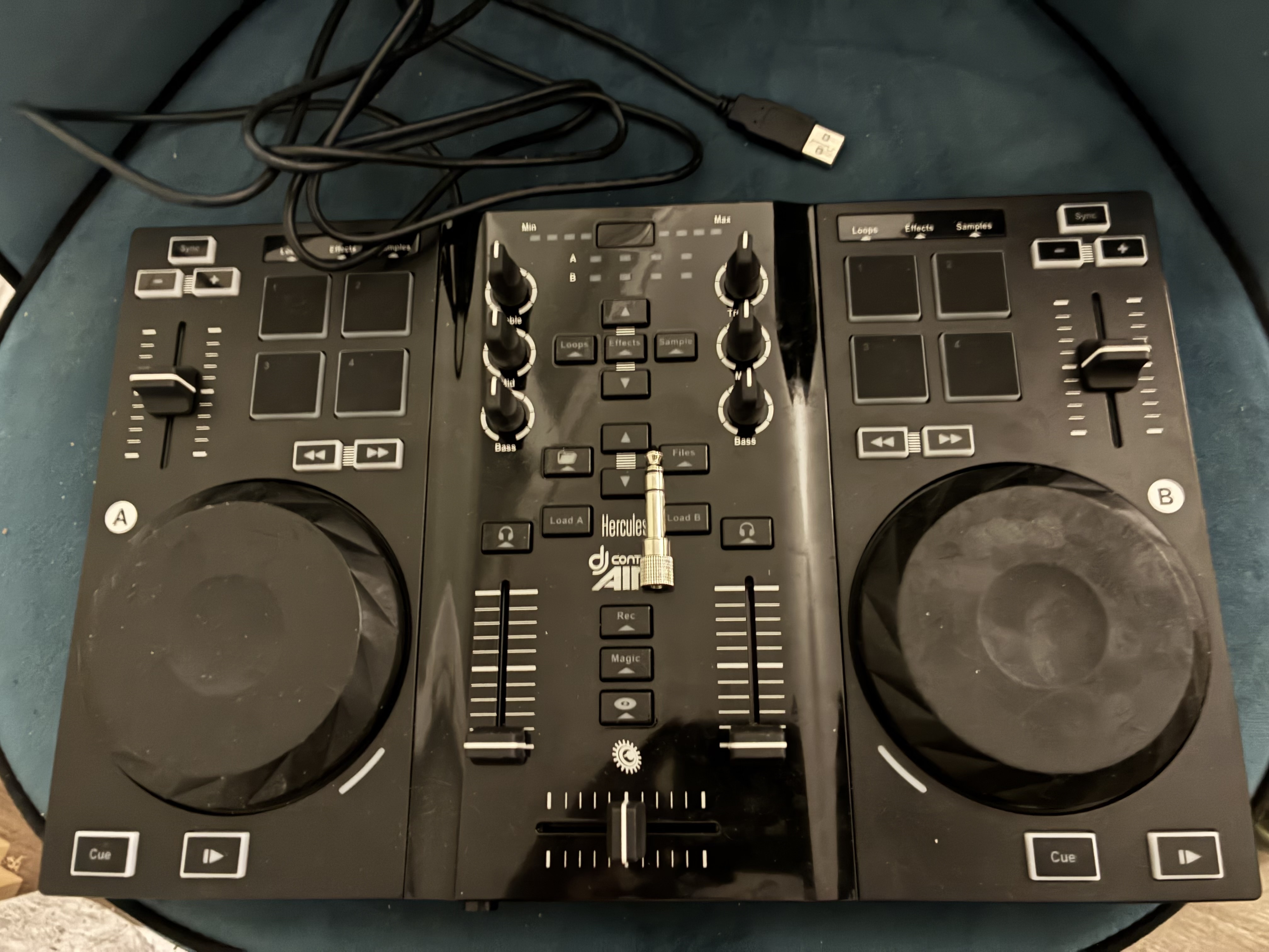 Hercules DJ Control Air – Contrôleur DJ USB