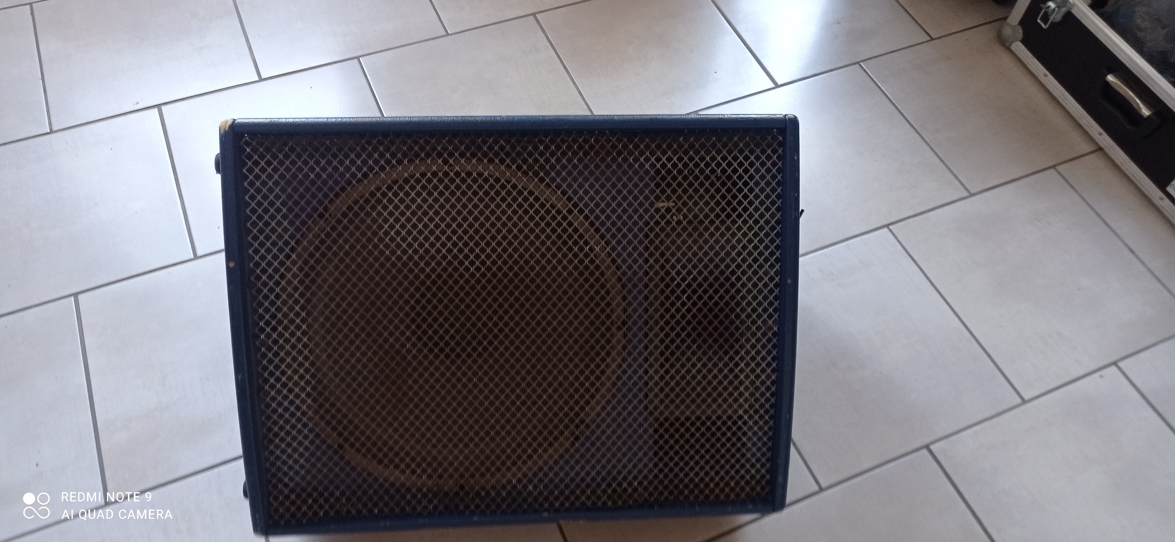 Enceinte HK 