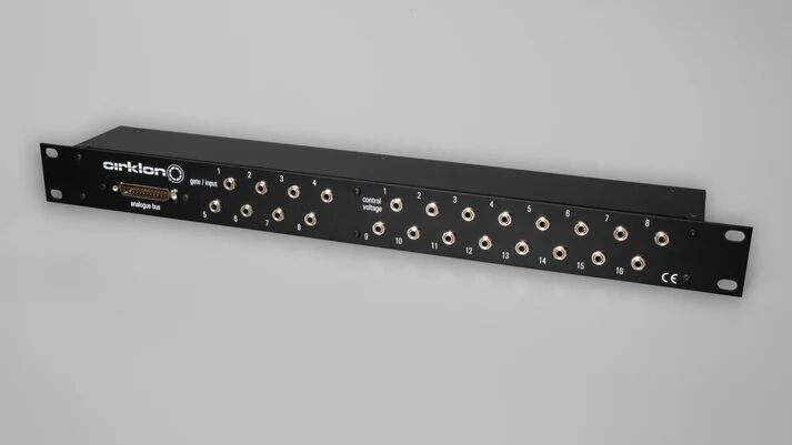 G-RackmountBoB3.5mmnoCableHQ 002 lGDw