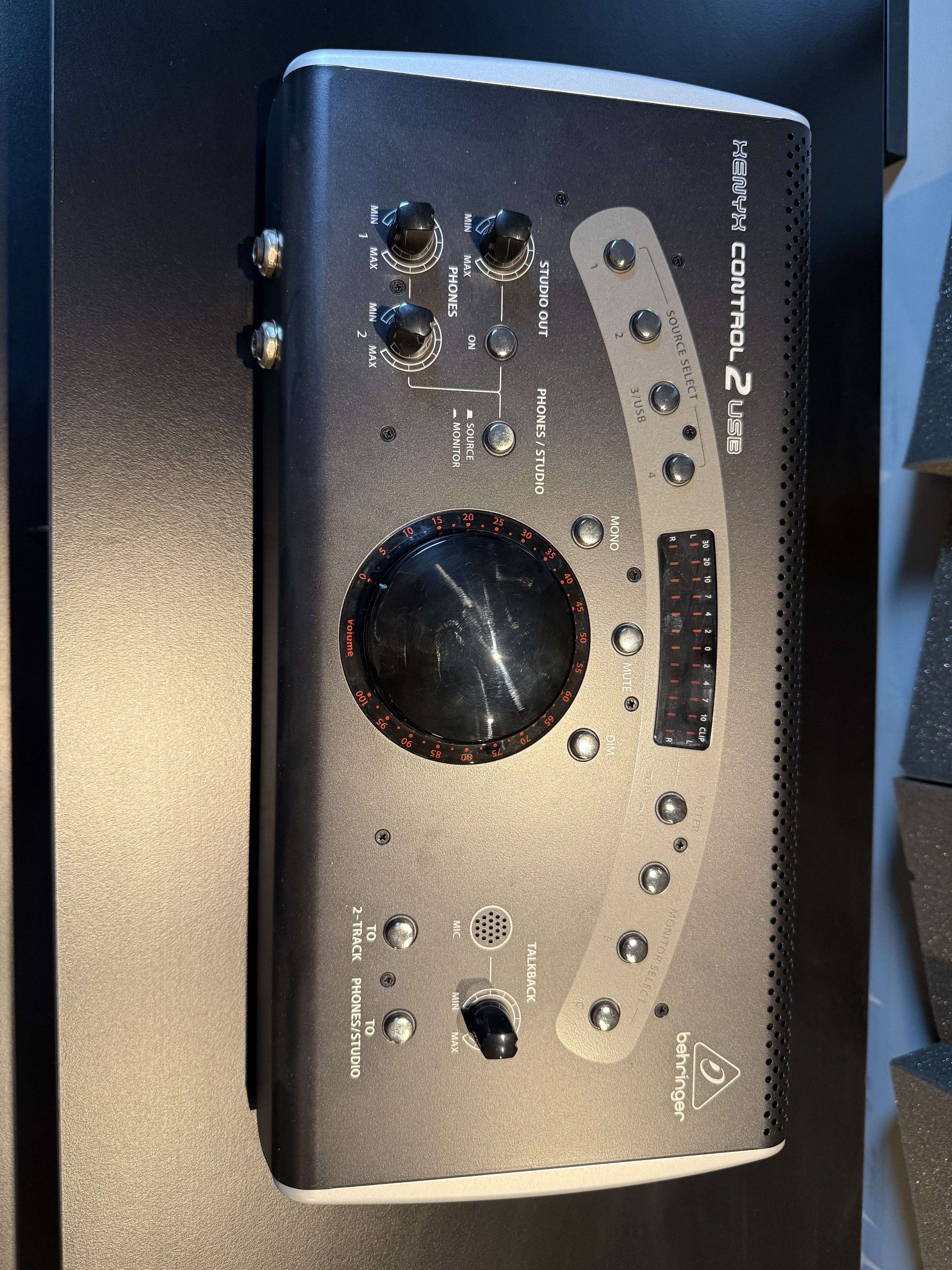 Behringer Xenyx Control2USB – Contrôleur de monitoring USB – Excellent état