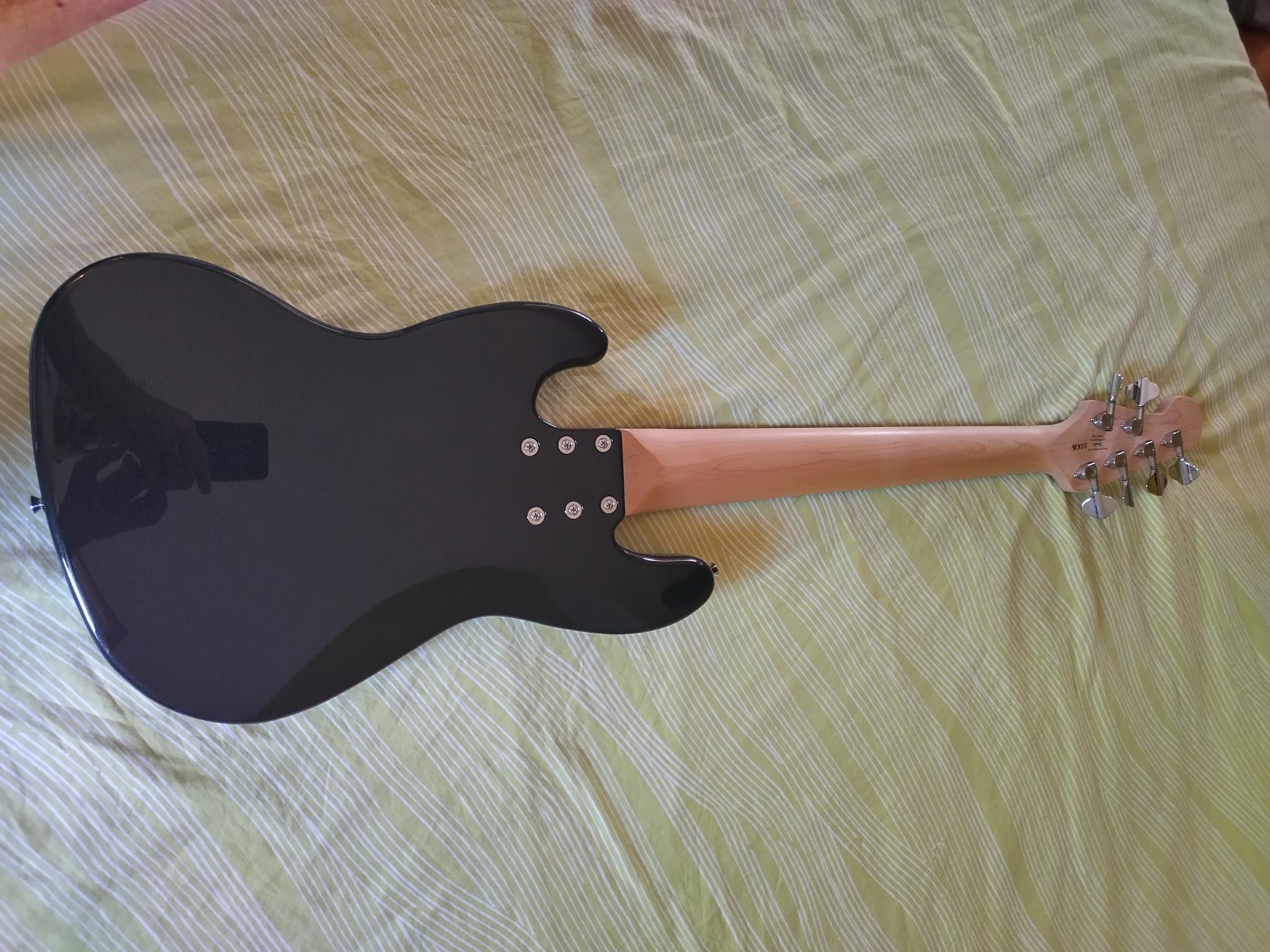 Squier Affinity Jazz Bass VI BKM - 3