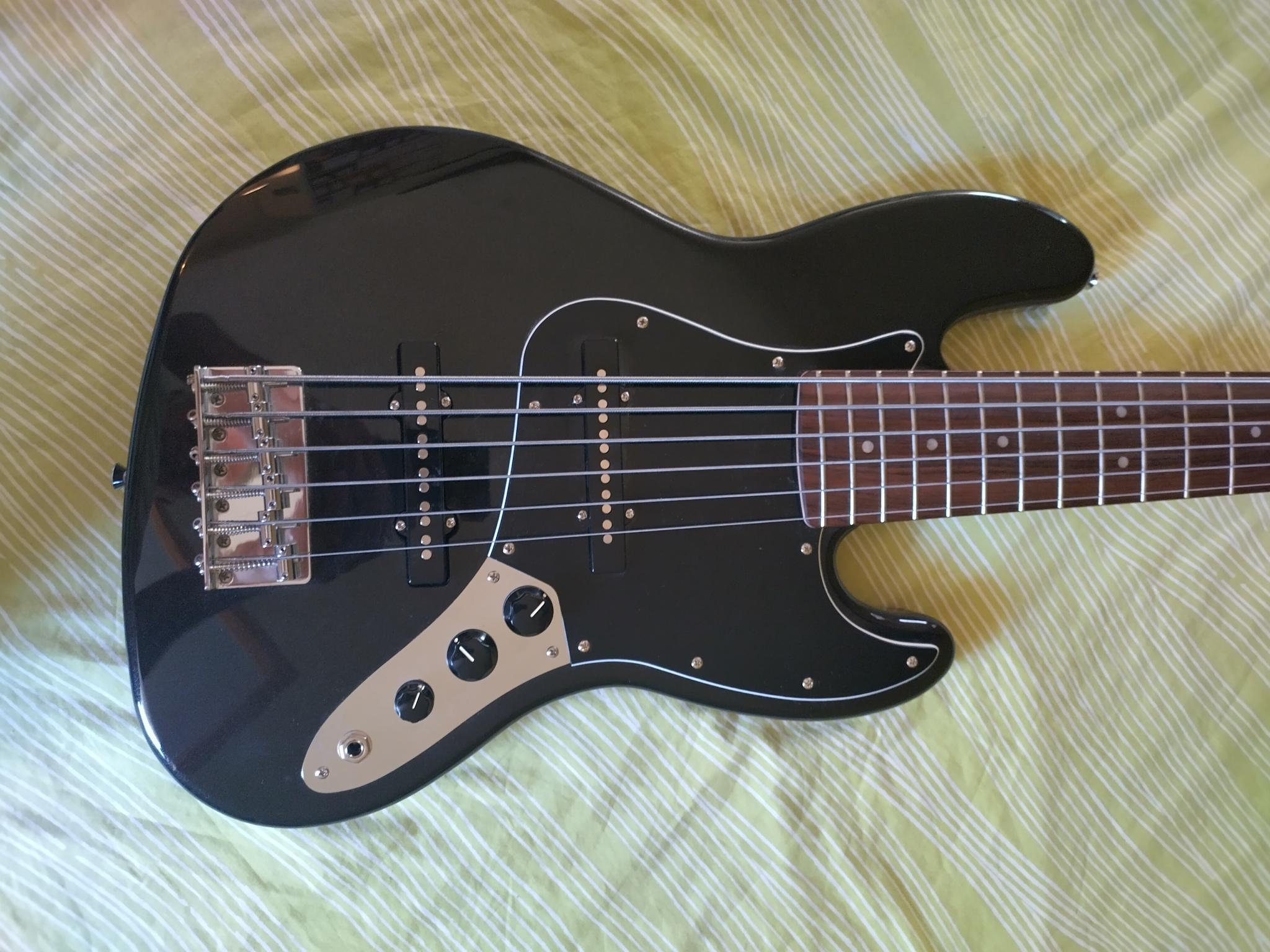 Squier Affinity Jazz Bass VI BKM - 4