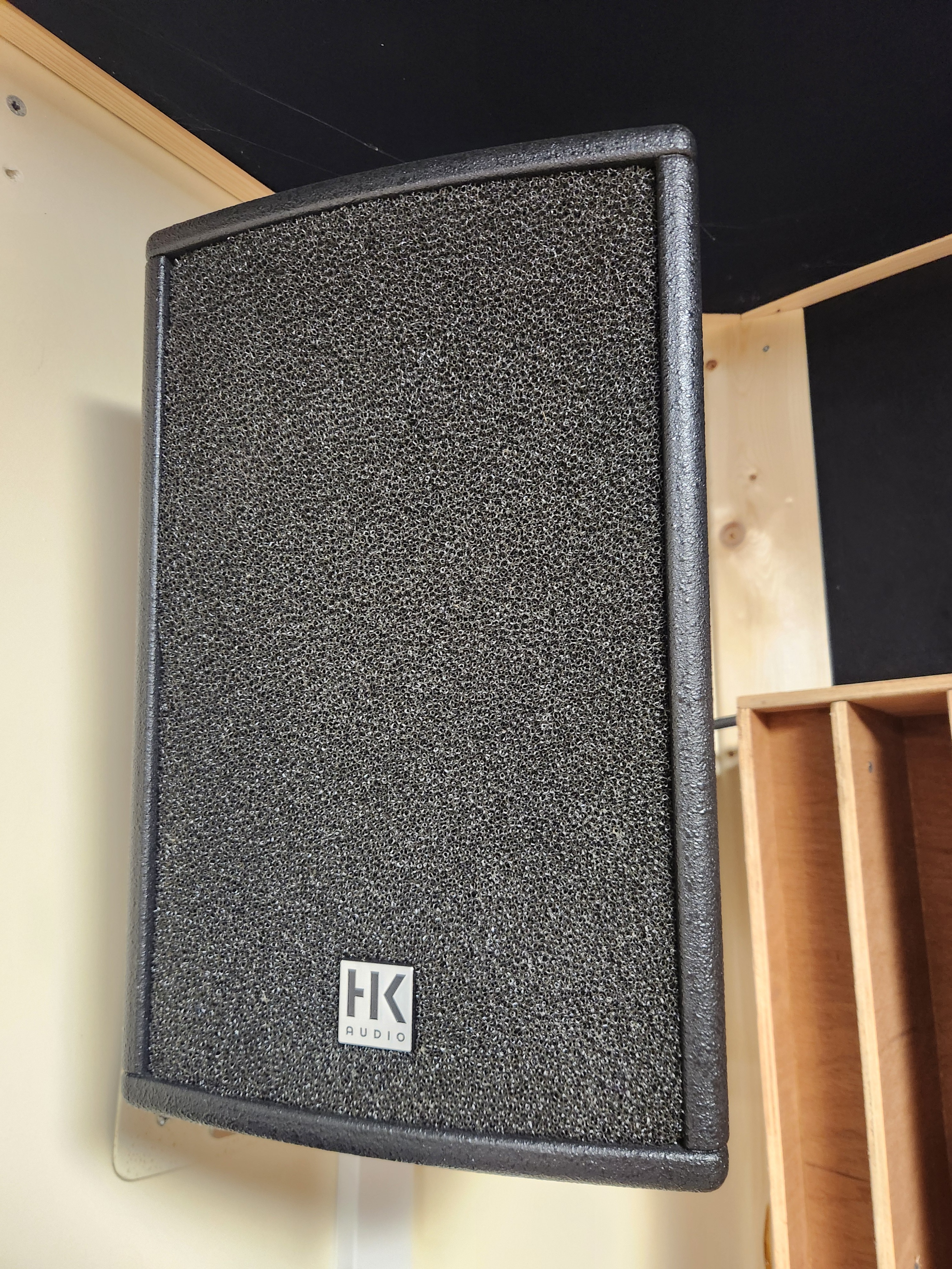 Vends paire HK Audio Premium PR:O 8