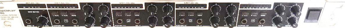 C Behringer Pow play HA 4600