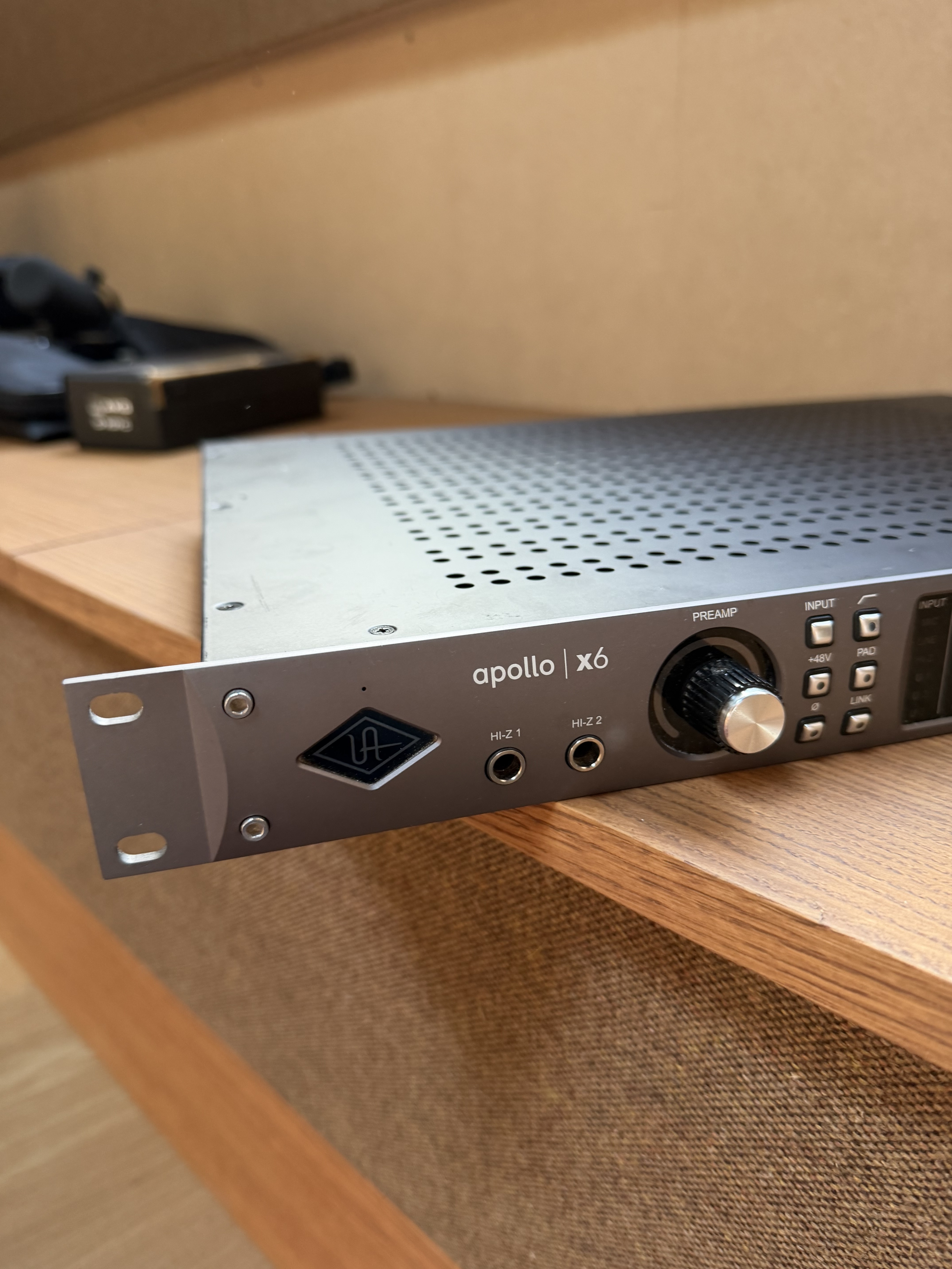 Universal Audio Apollo x6