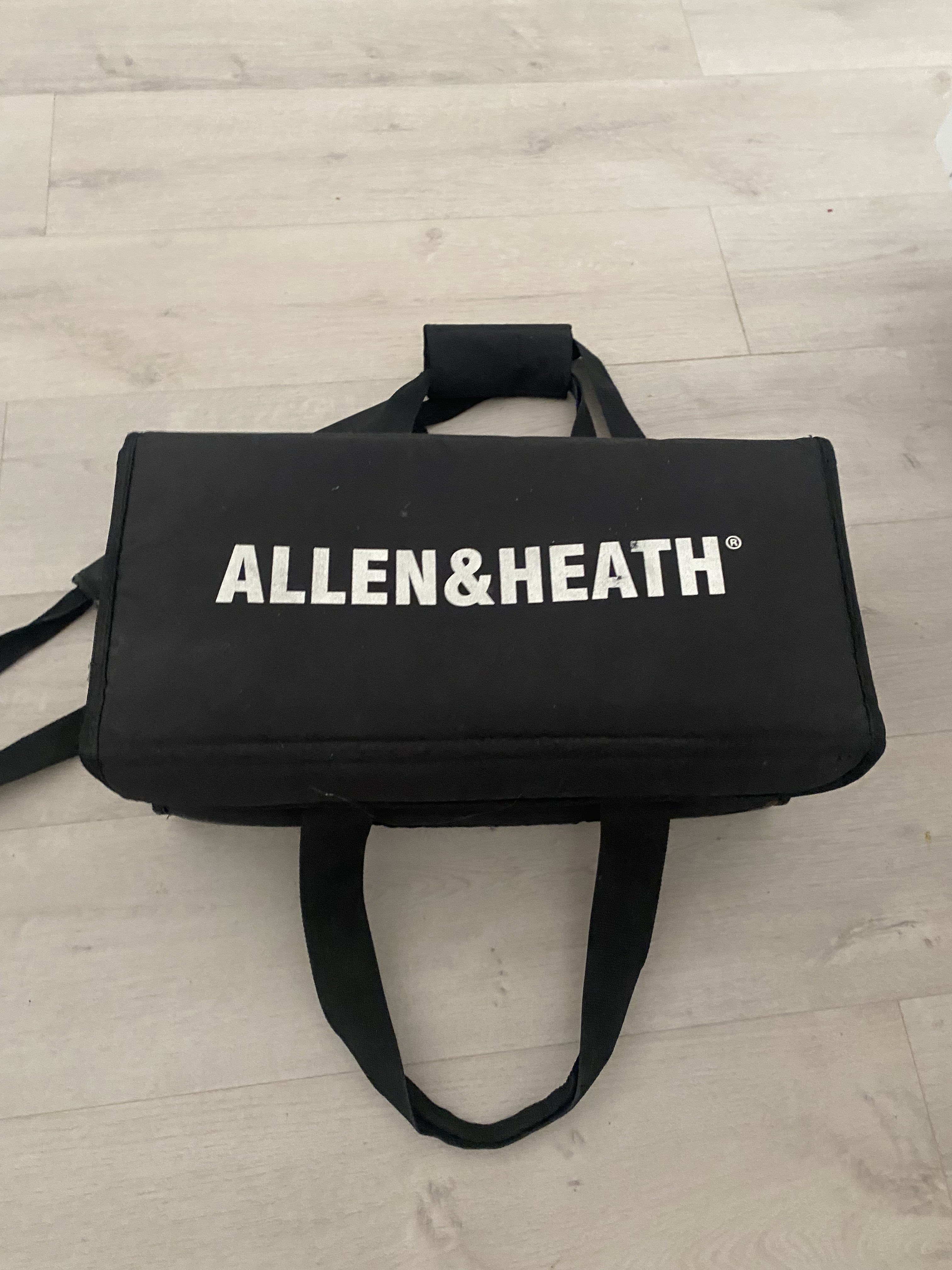 Sac de transport officiel pour Qu-Pac