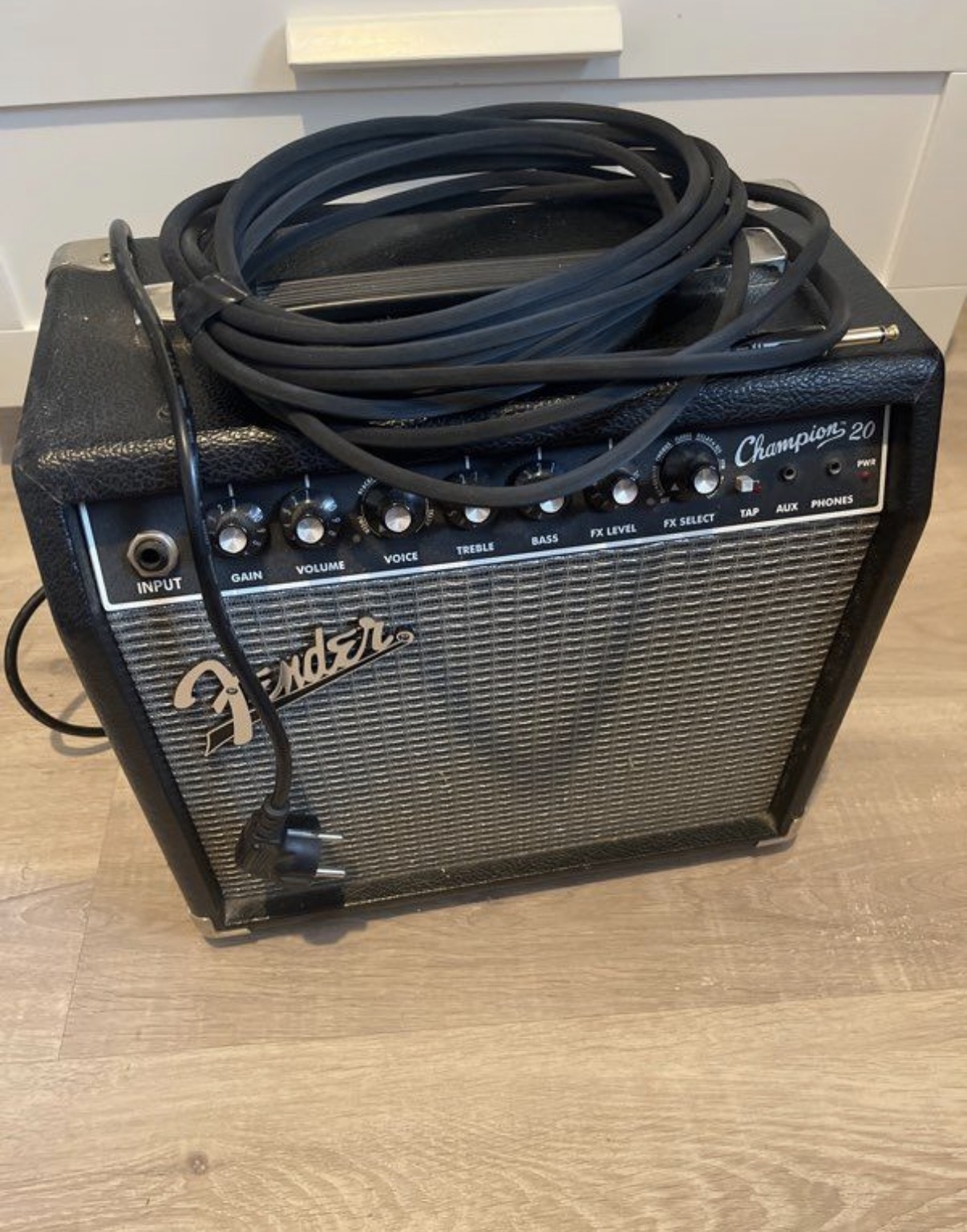 Vends ampli de guitare Fender Champion 20