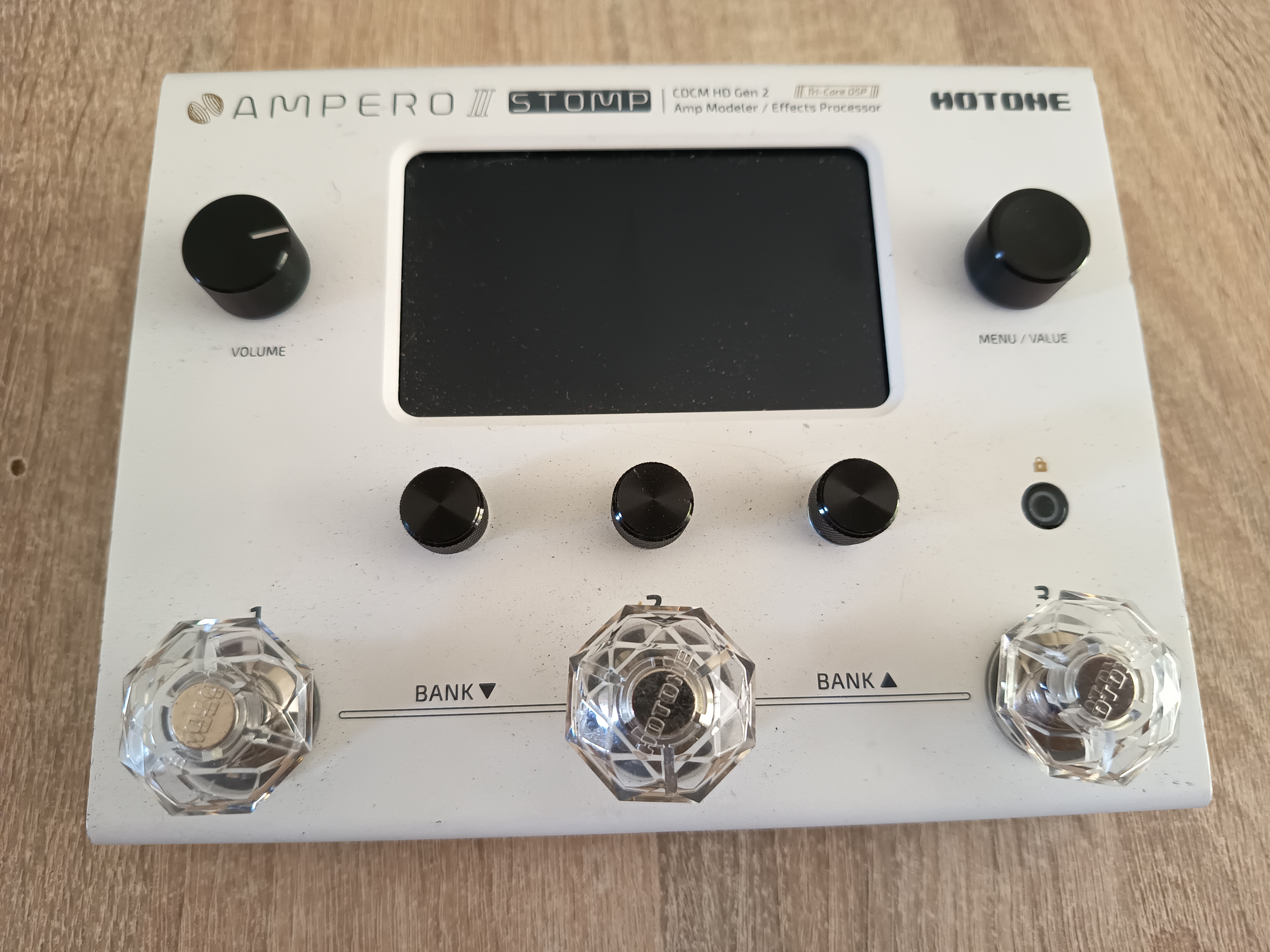 Hotone ampero stomp II