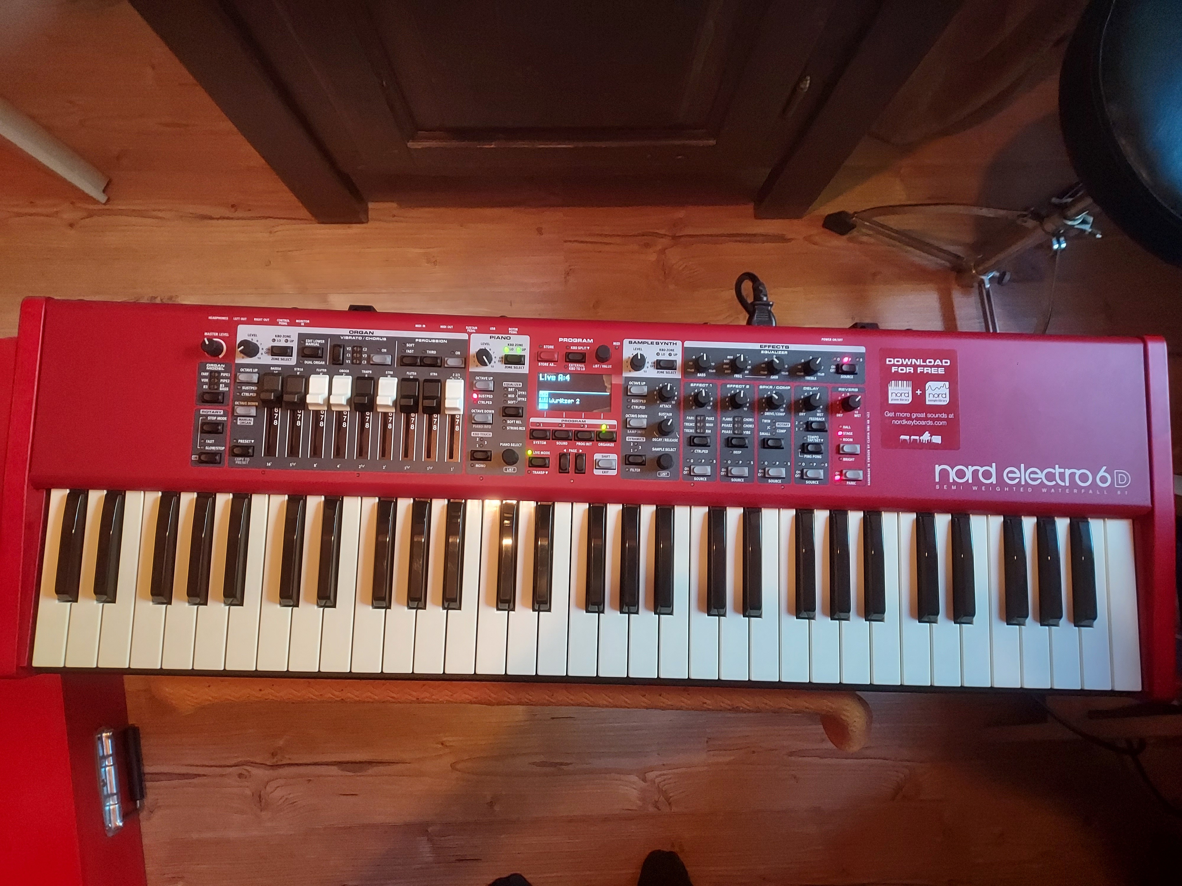Nord electro 6D 61 