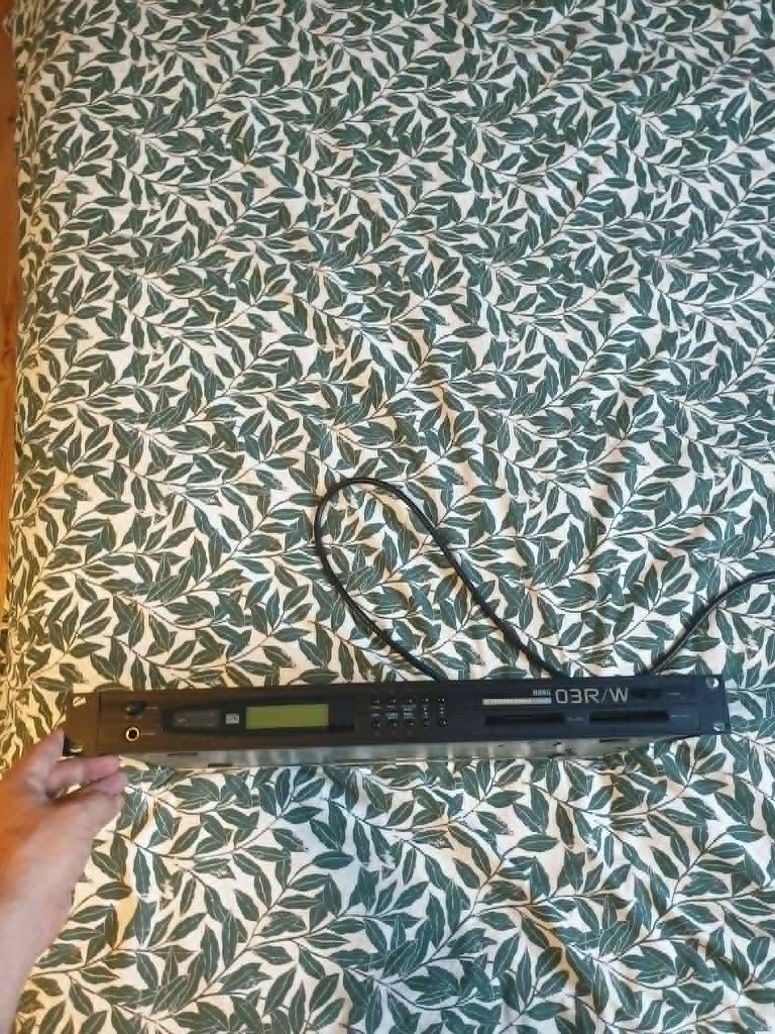 Vends Korg 03 R/W