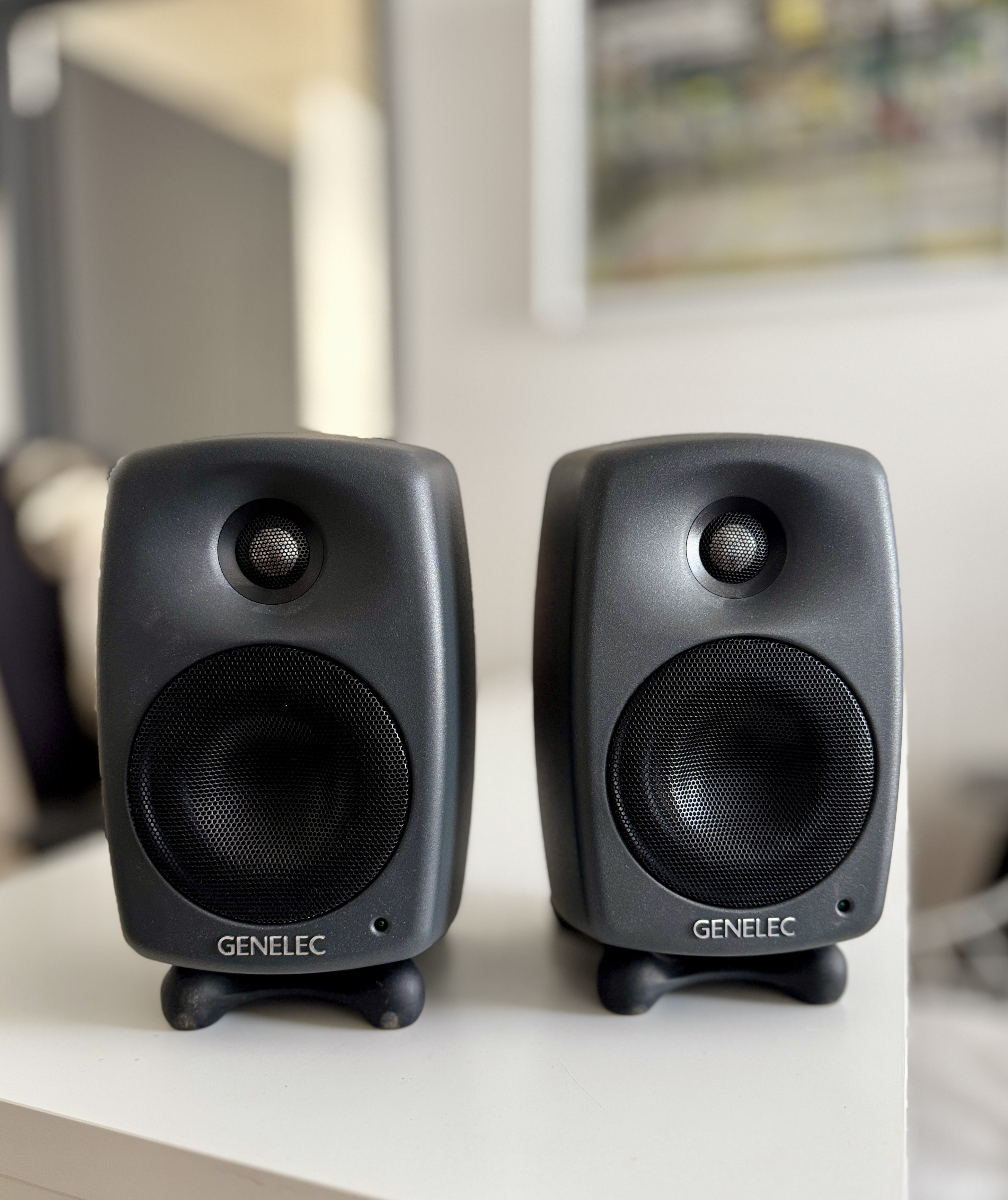 Enceintes monitoring GENELEC 8020 DPM