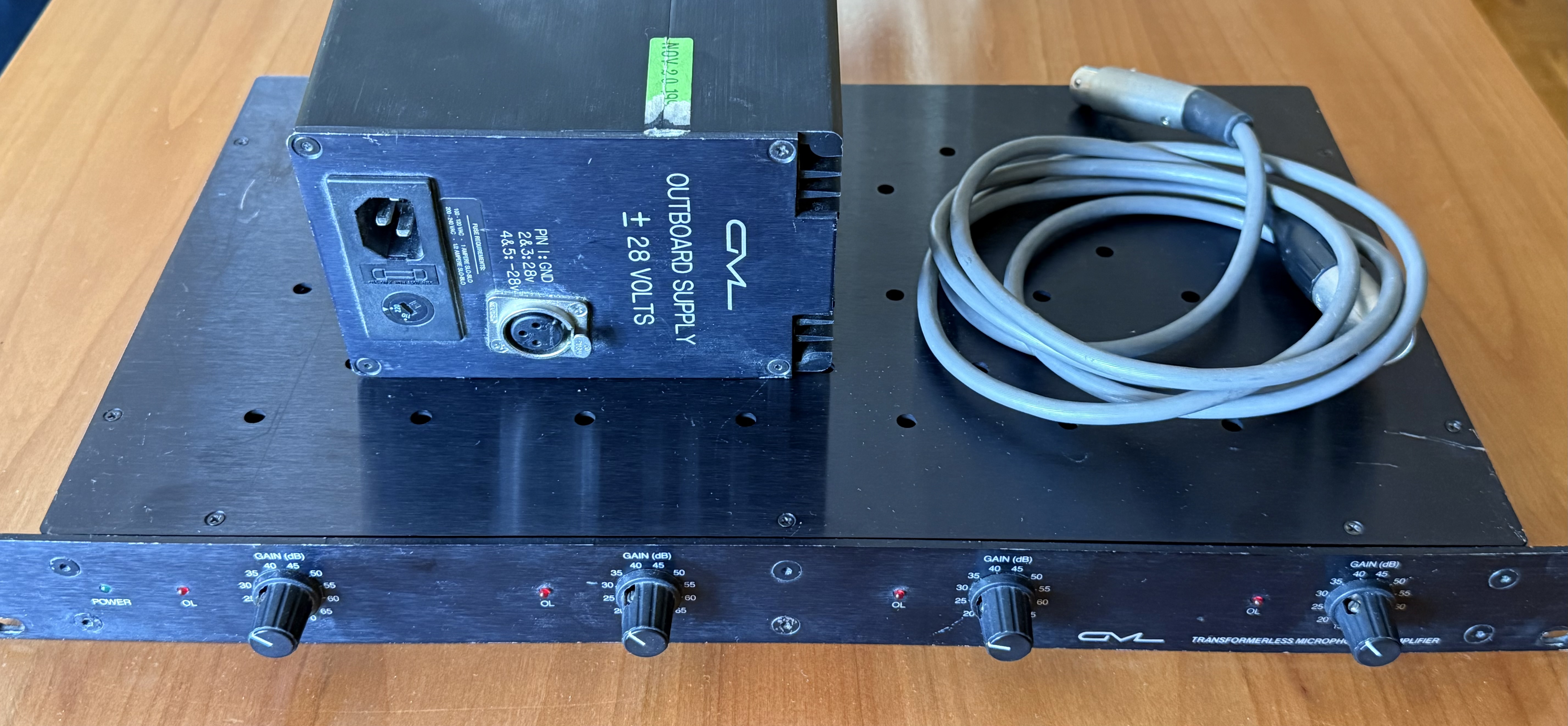 GML 8304 - Four Channel microphone preamp+ Alim GML