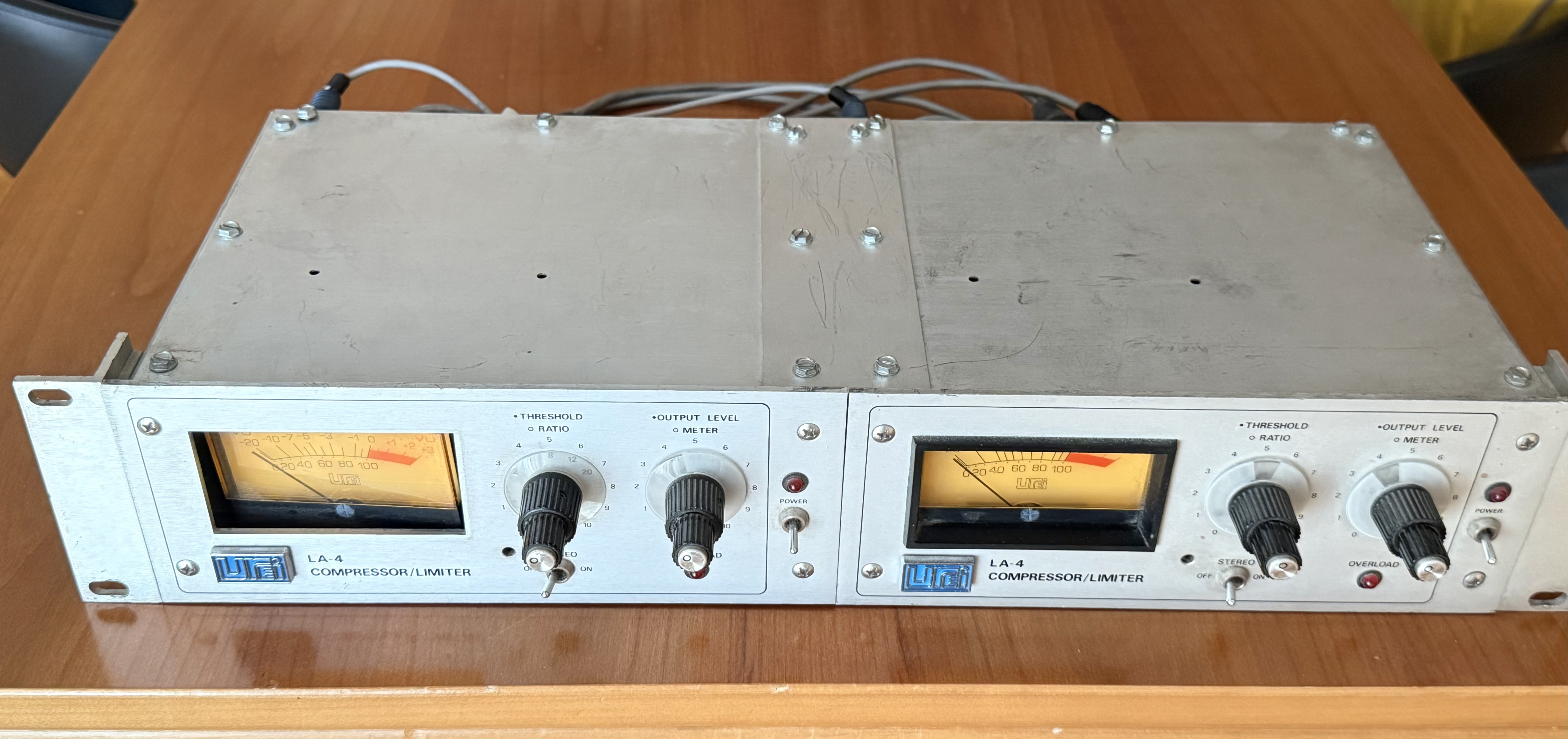 Paire de Urei LA-4 Silver Face – Compresseurs / Limiteurs optiques 