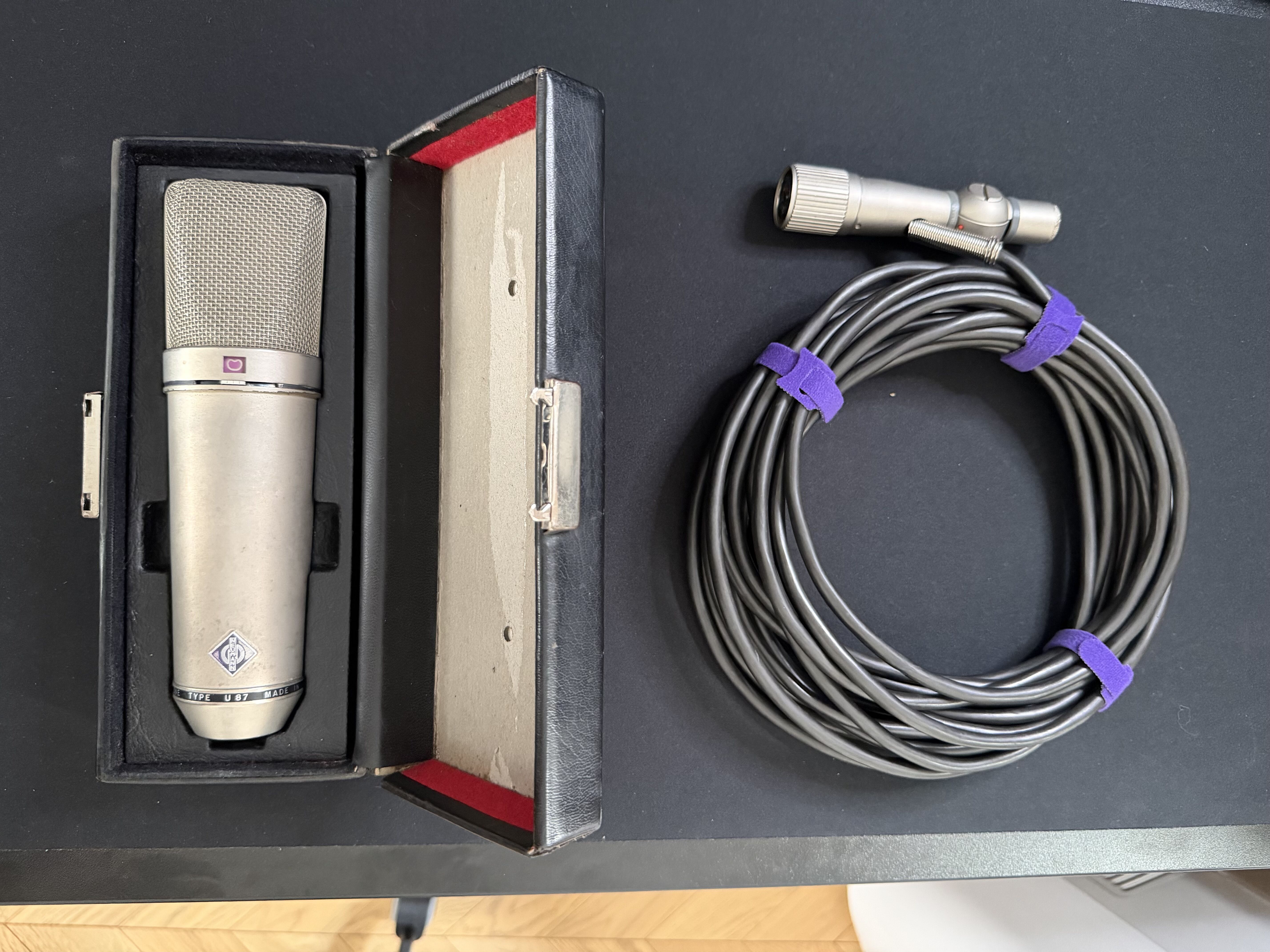 Neumann U87 Vintage (années 70) — Capsule révisée récemment