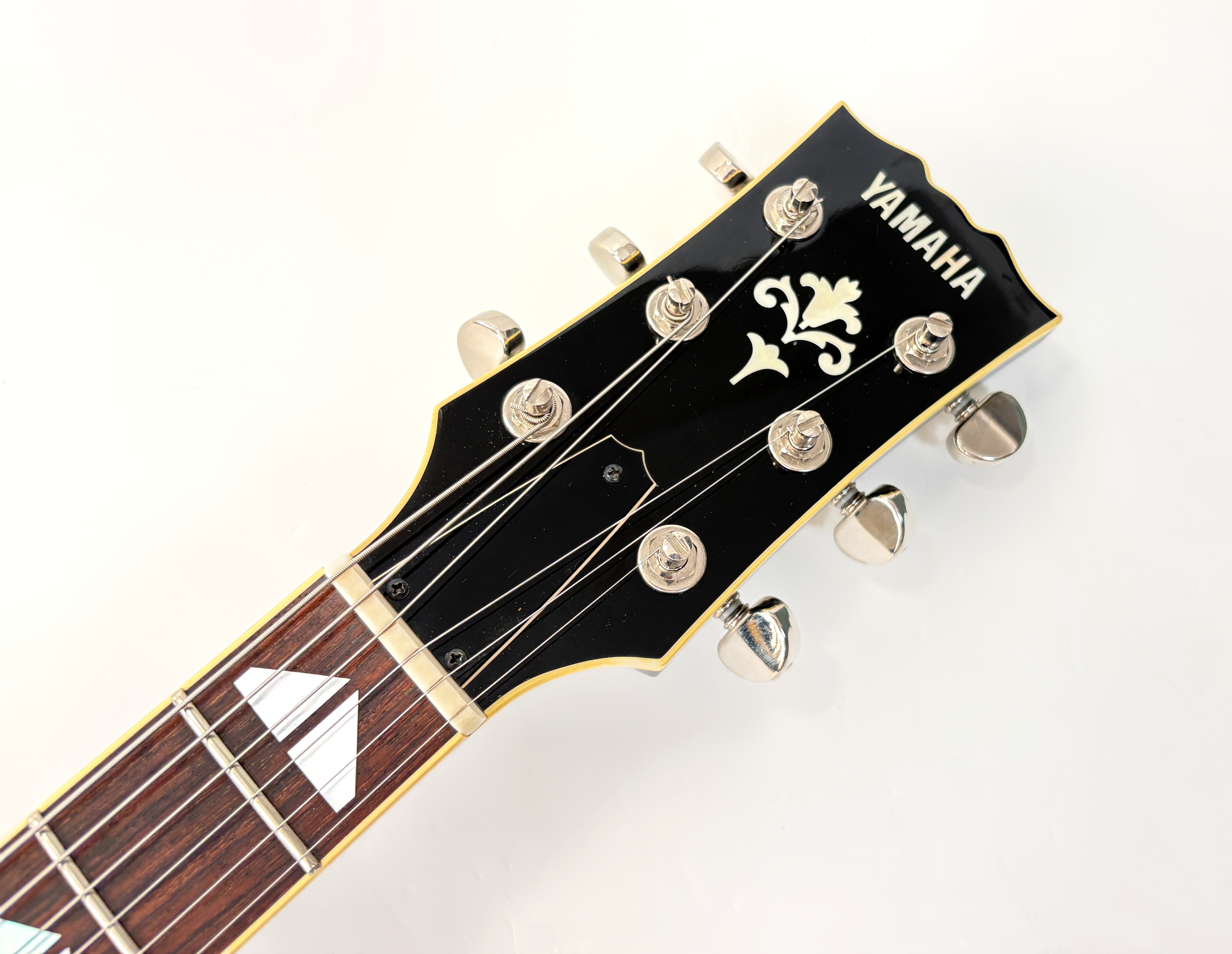 Yamaha SG1820 (81710)