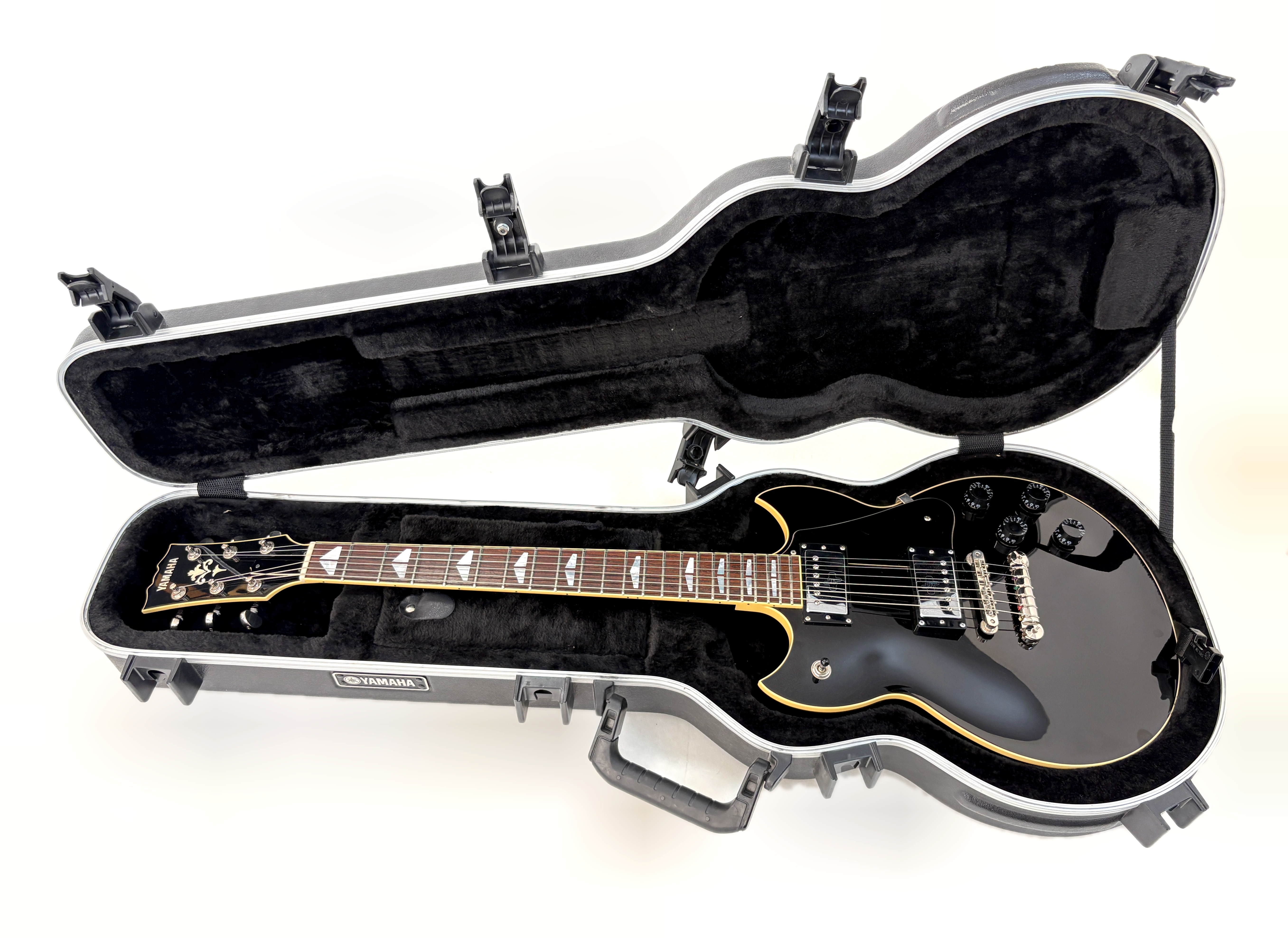 Yamaha SG1820 (31933)