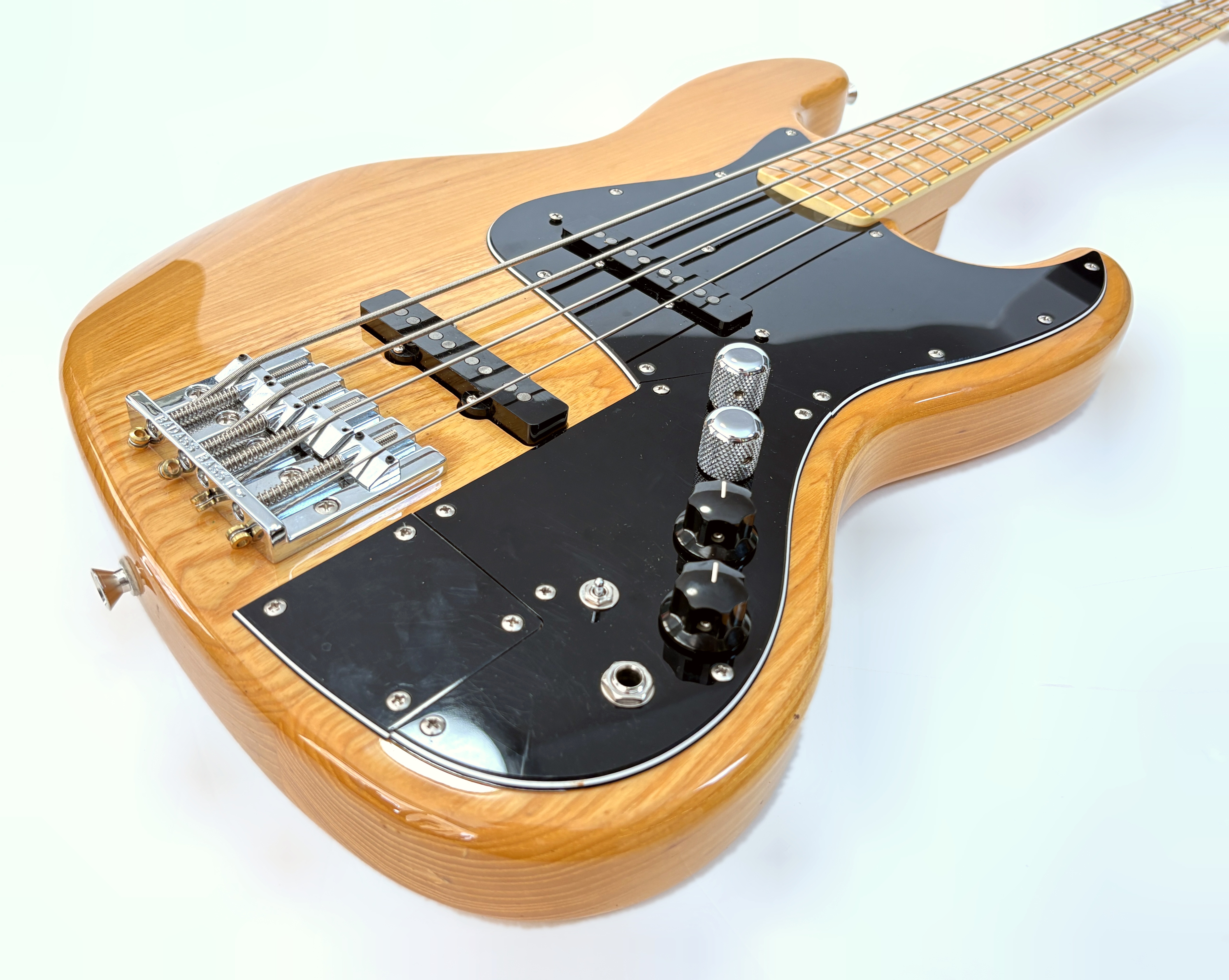 Fender Marcus Miller Jazz Bass (16409)