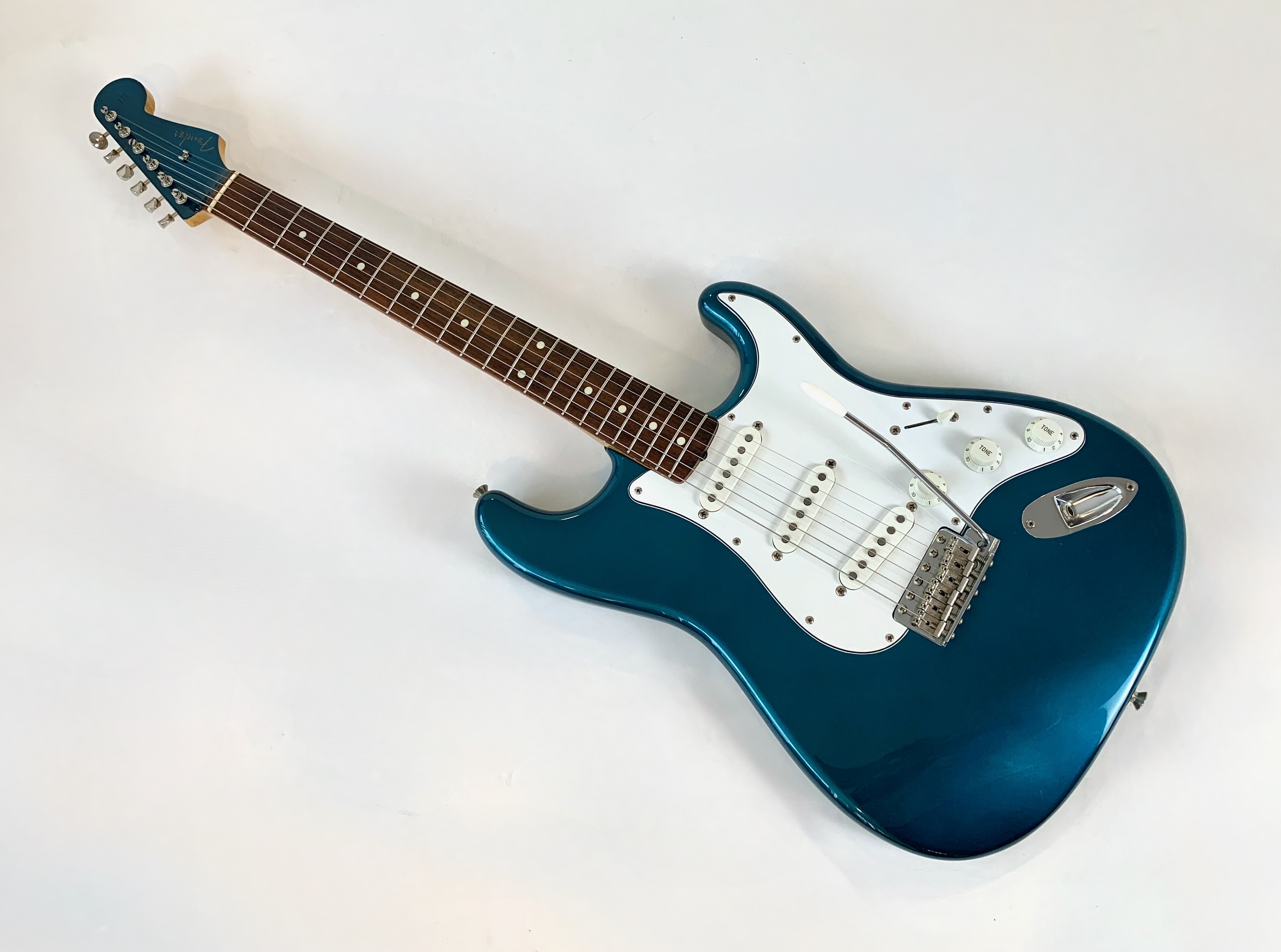 Fender ST62-xx (86185)