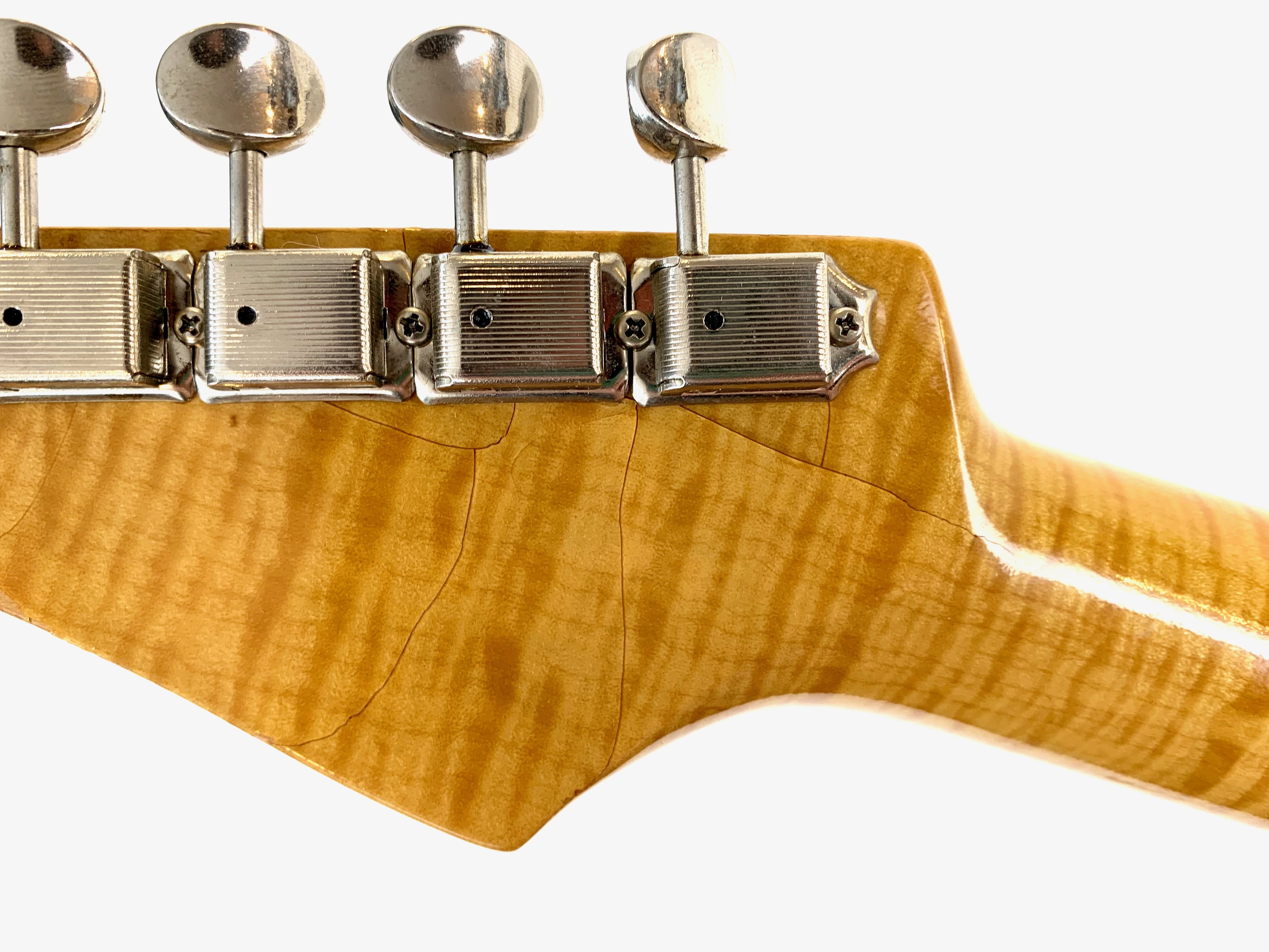 Fender ST62-xx (75142)