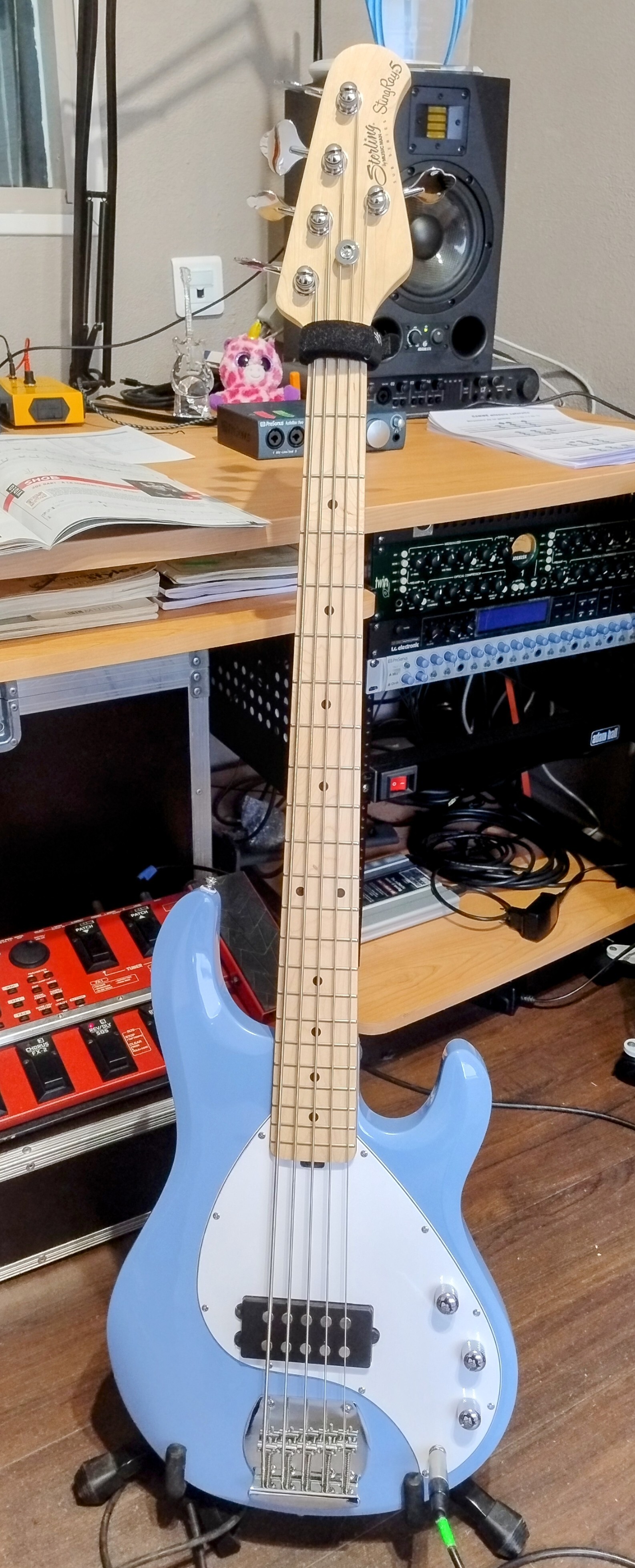 Vends Basse MusicMan Sterling StingRay5 Sub Séries